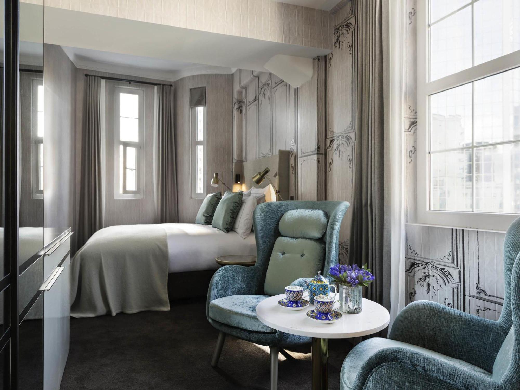 Superior Queen Bedroom