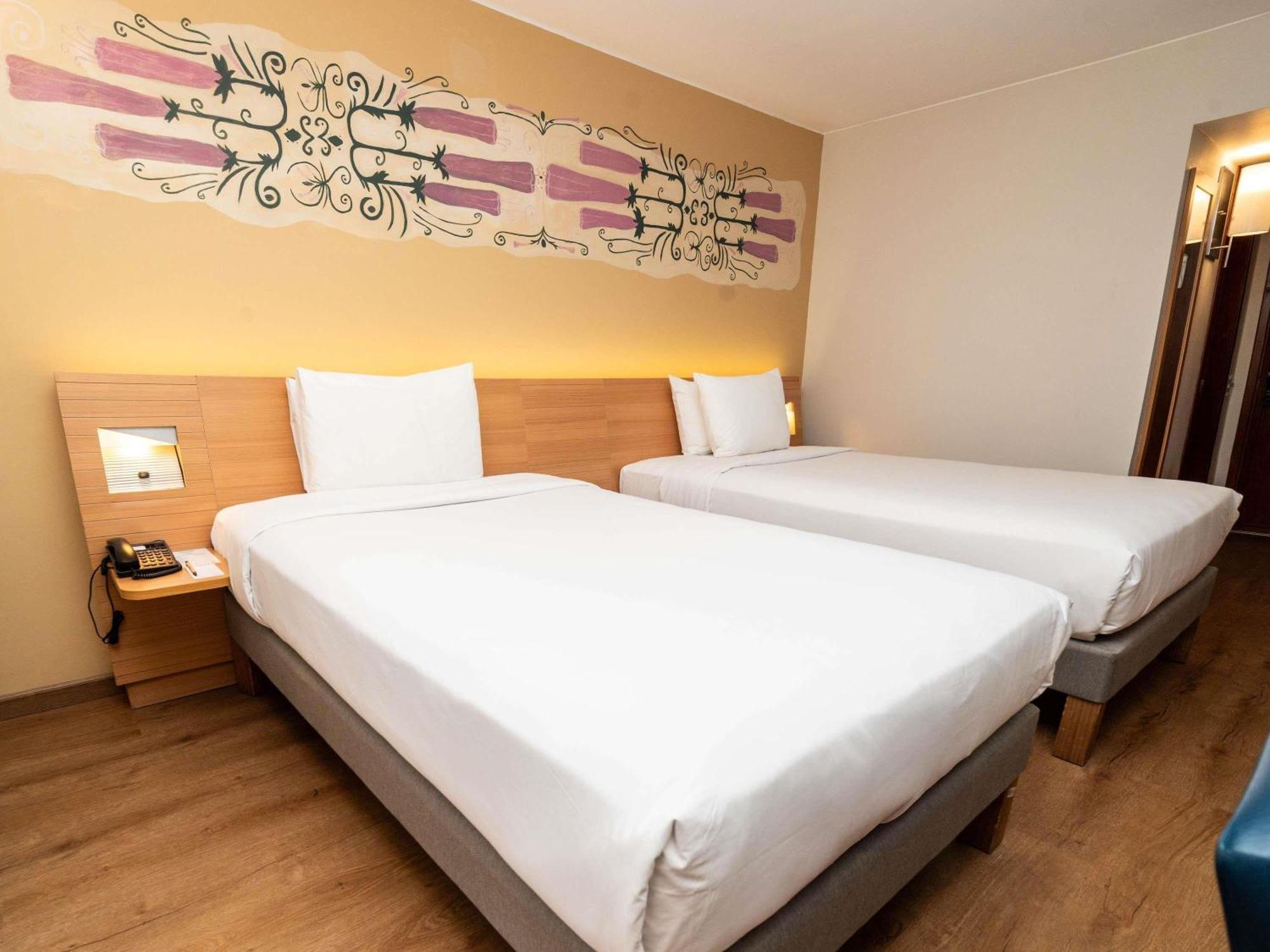 Standard Room Two Single Beds