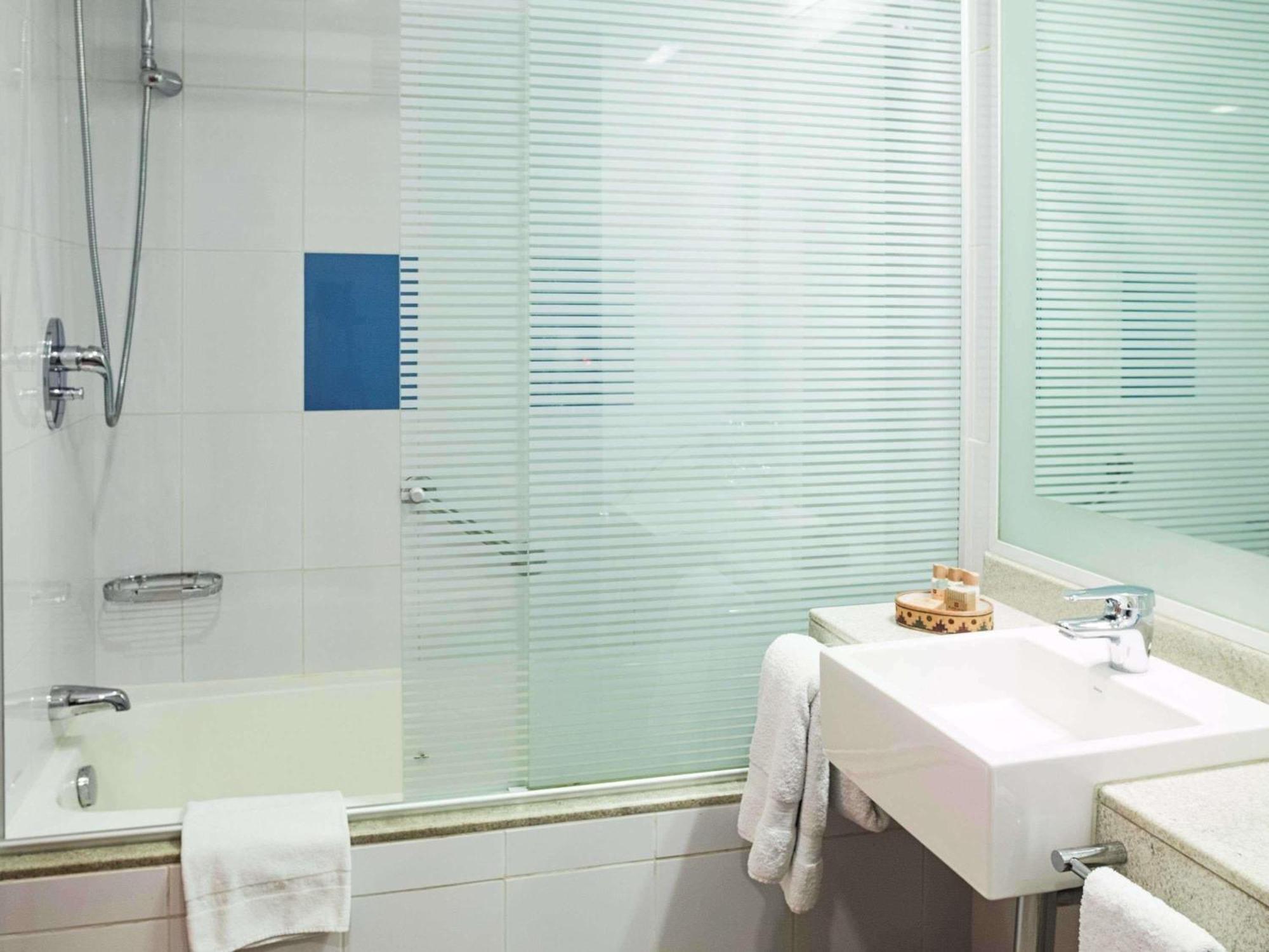 Standard Room Two Single Beds