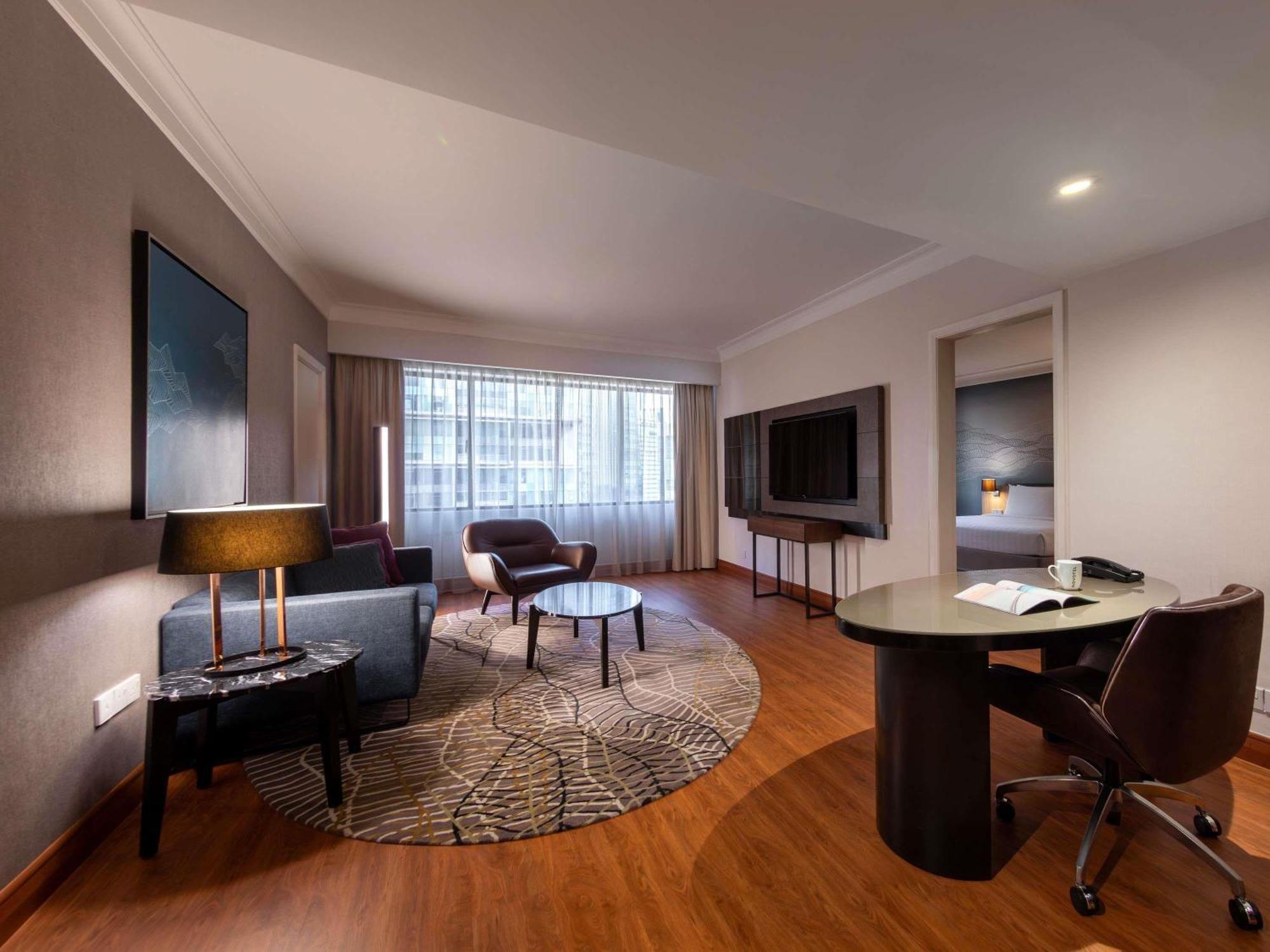 Executive King Room