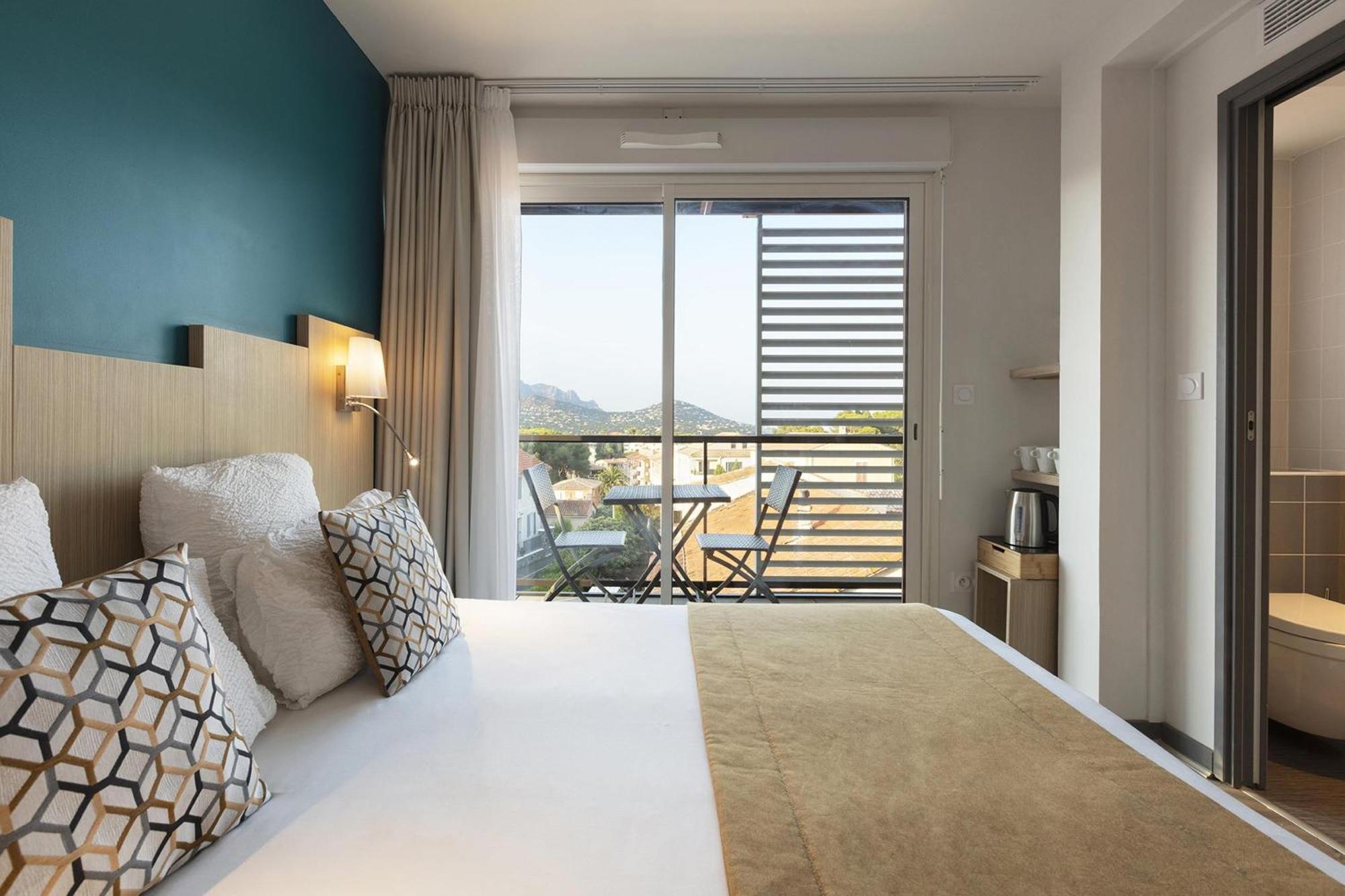 Superior Queen Room Balcony Higher Floor or Non-Smoking