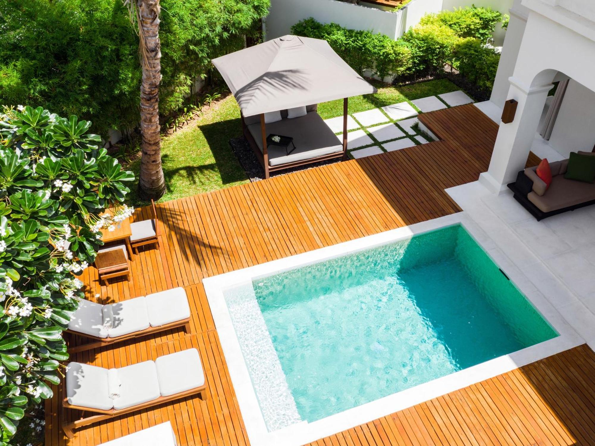 One-Bedroom Duplex Pool Villa Suite