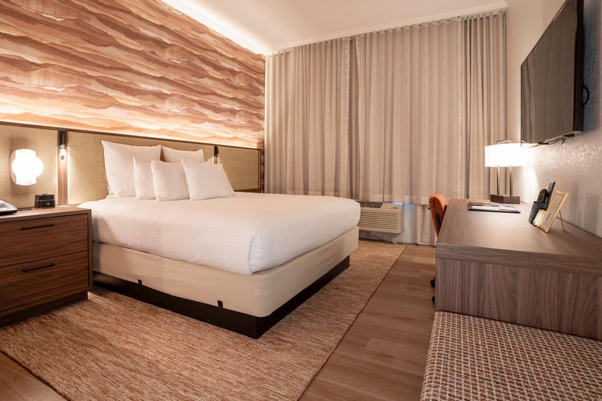 Quarto com Cama King-size