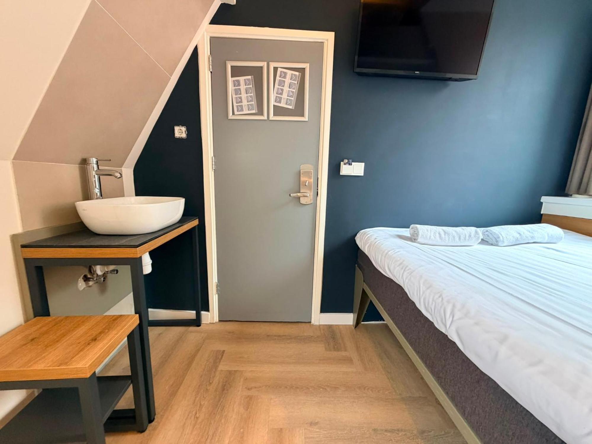 Small Double or Twin Room