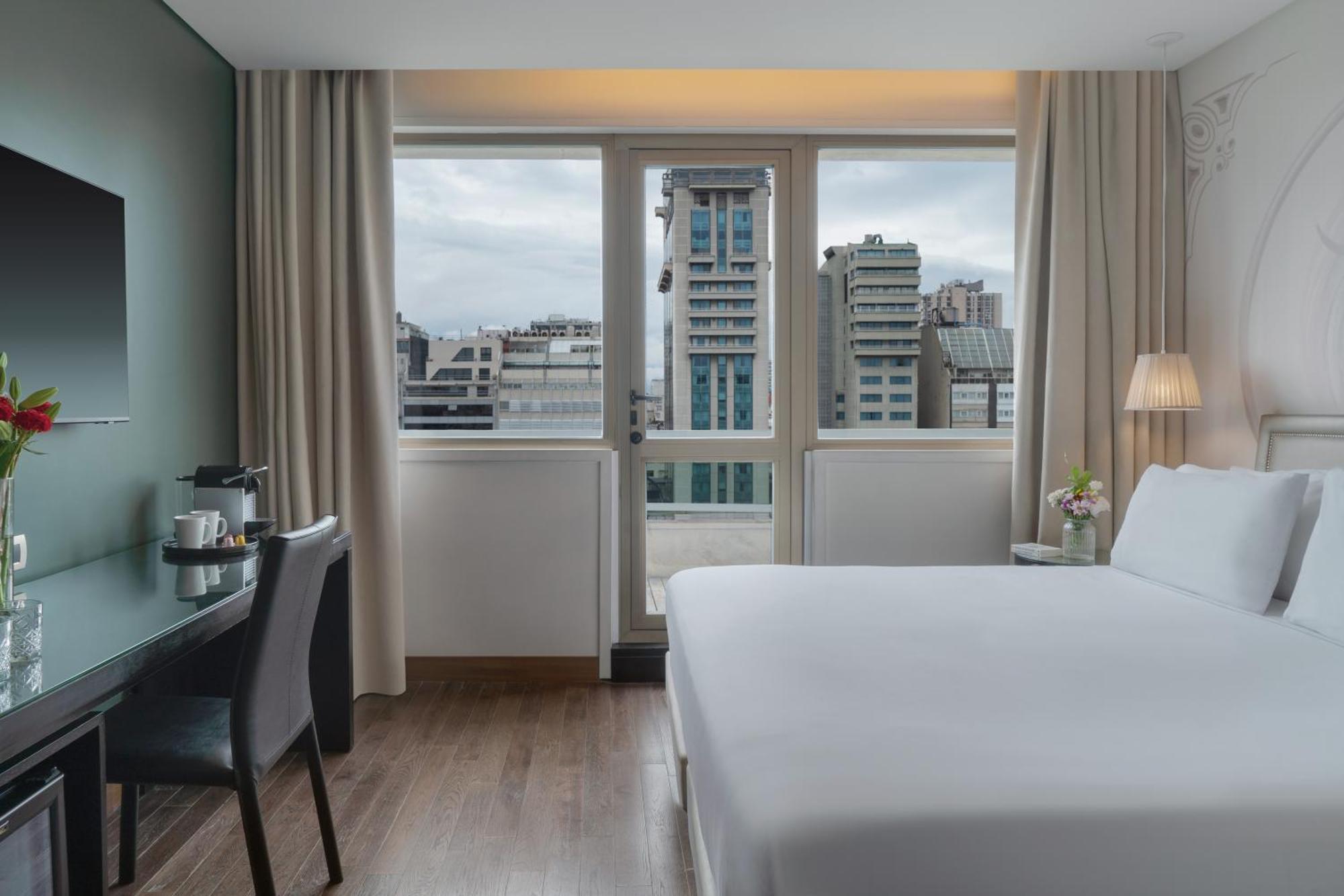 Superior Double View Terrace