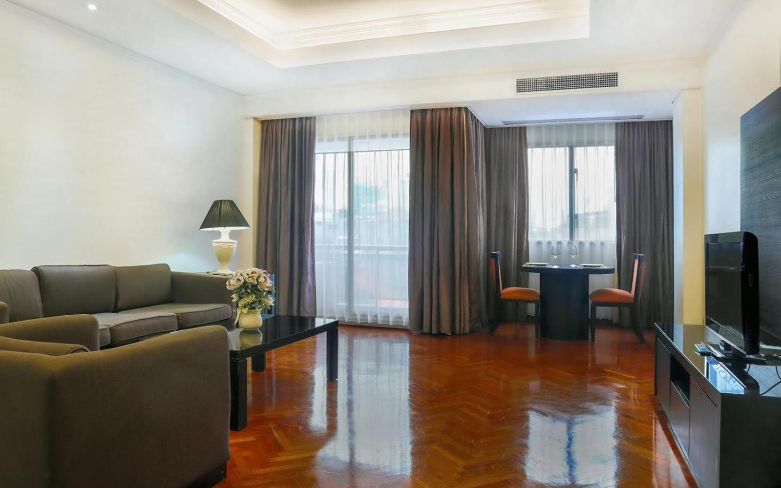 Two-Bedroom Classic