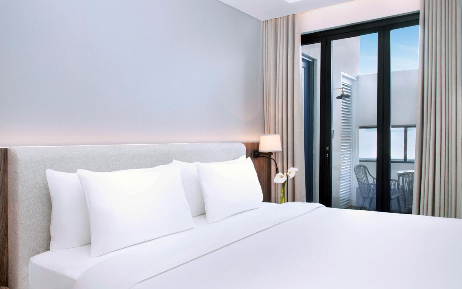 1-Bedroom Suites Plunge Pool