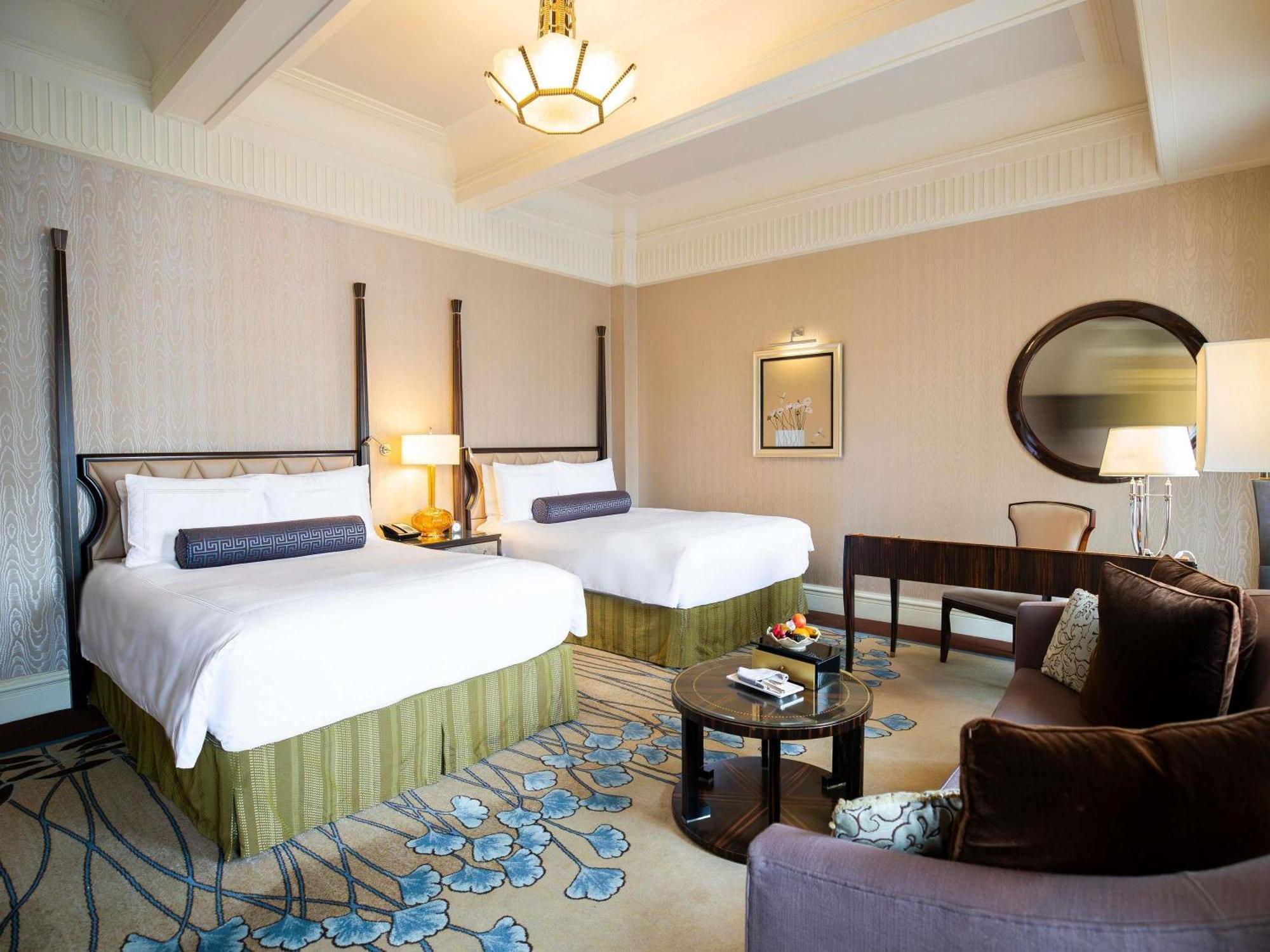Deluxe Twin Room ‌First Round Minibar Soft Drink