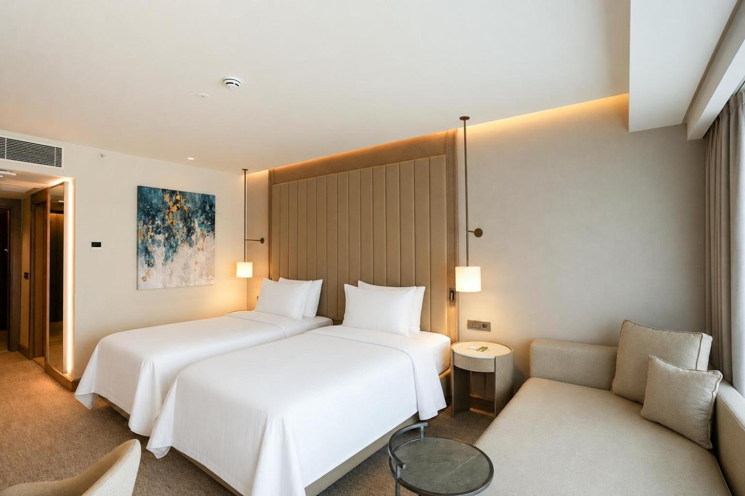 Deluxe Double or Twin Room Sea View