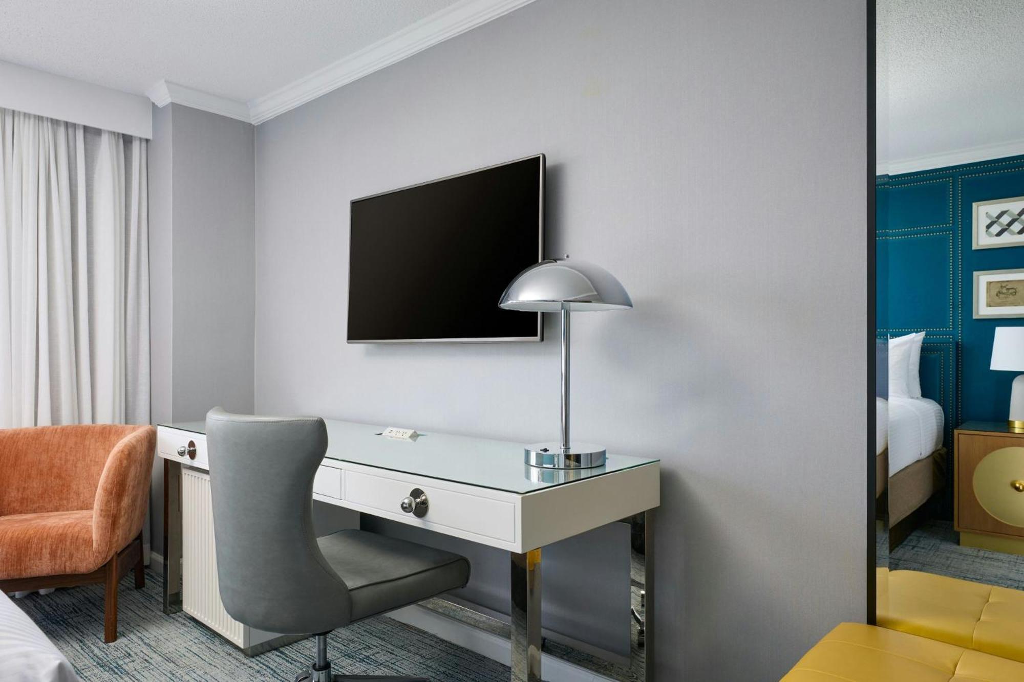 King Room Dupont View