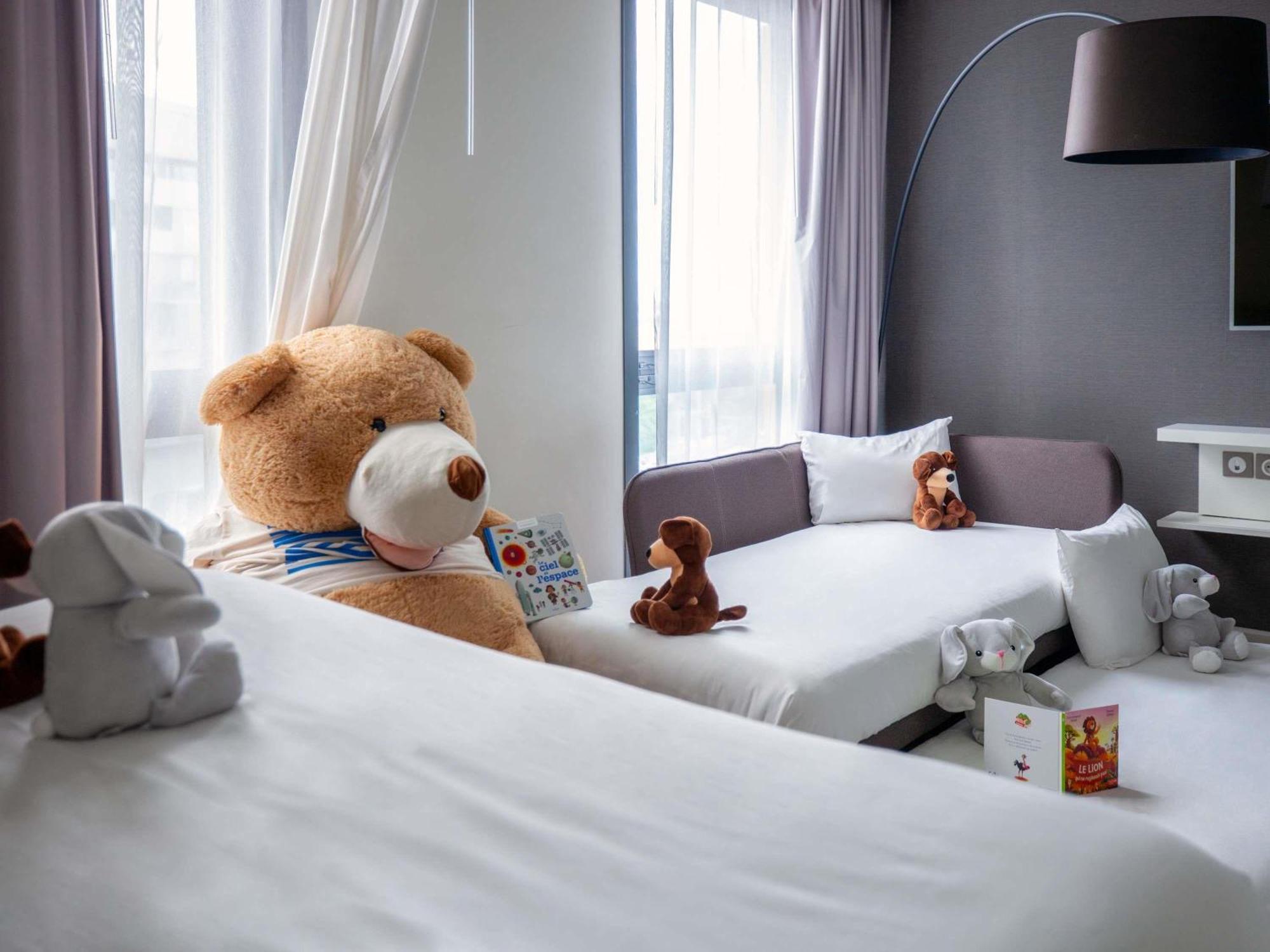 Superior Suite 1 Double Bed 2 Single Beds