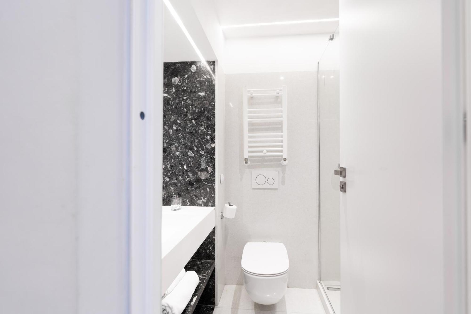Deluxe Double Room Balcony Spa Access