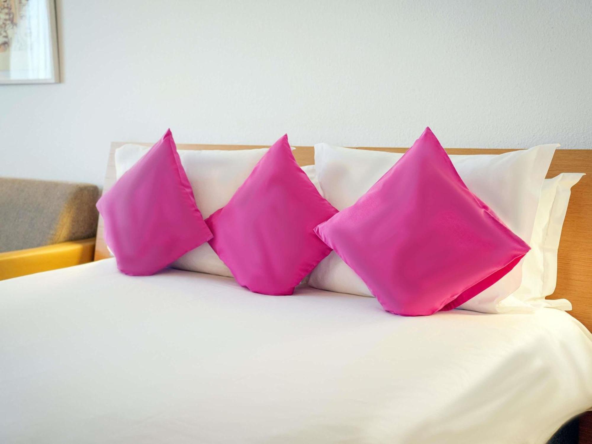 Superior Double Room Sofa