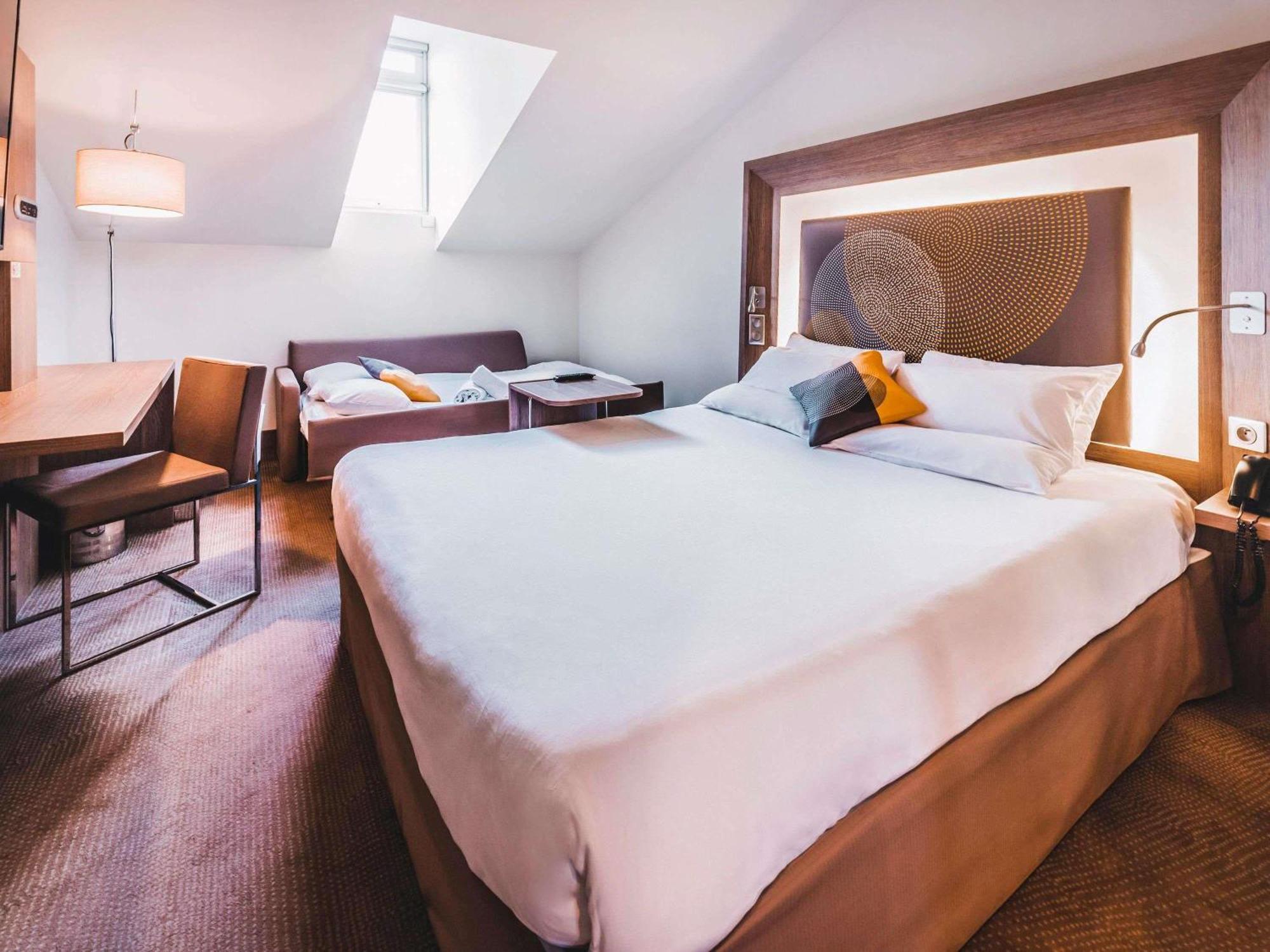 Executive Double Room Sofa Bed Top Floor