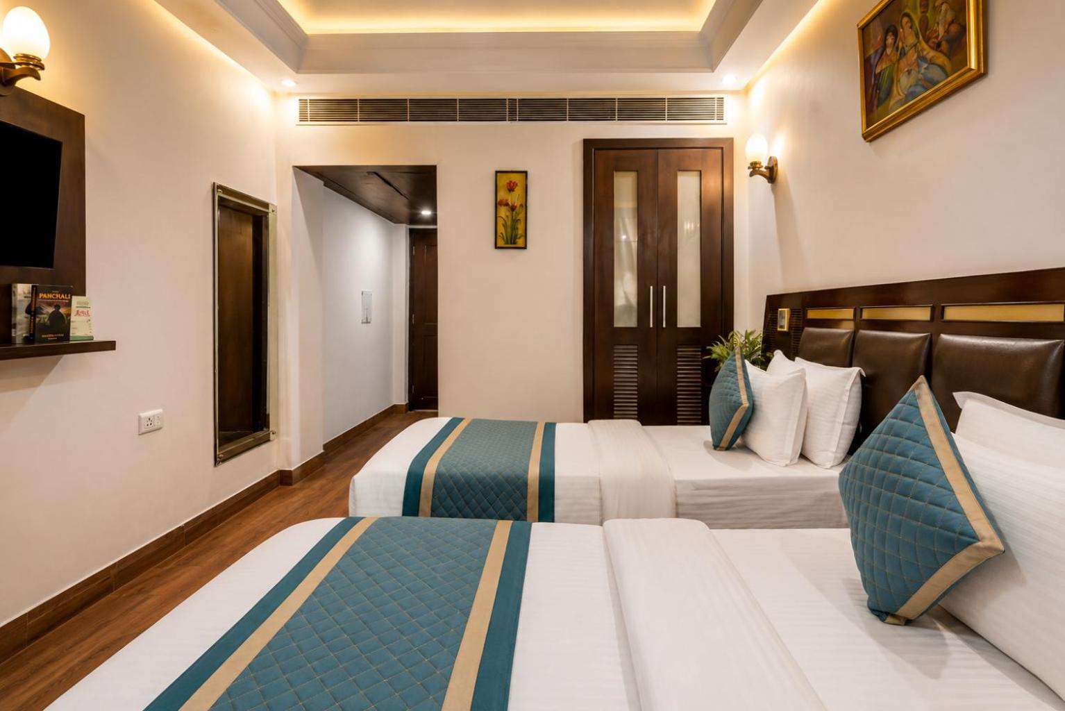 Executive Triple Room