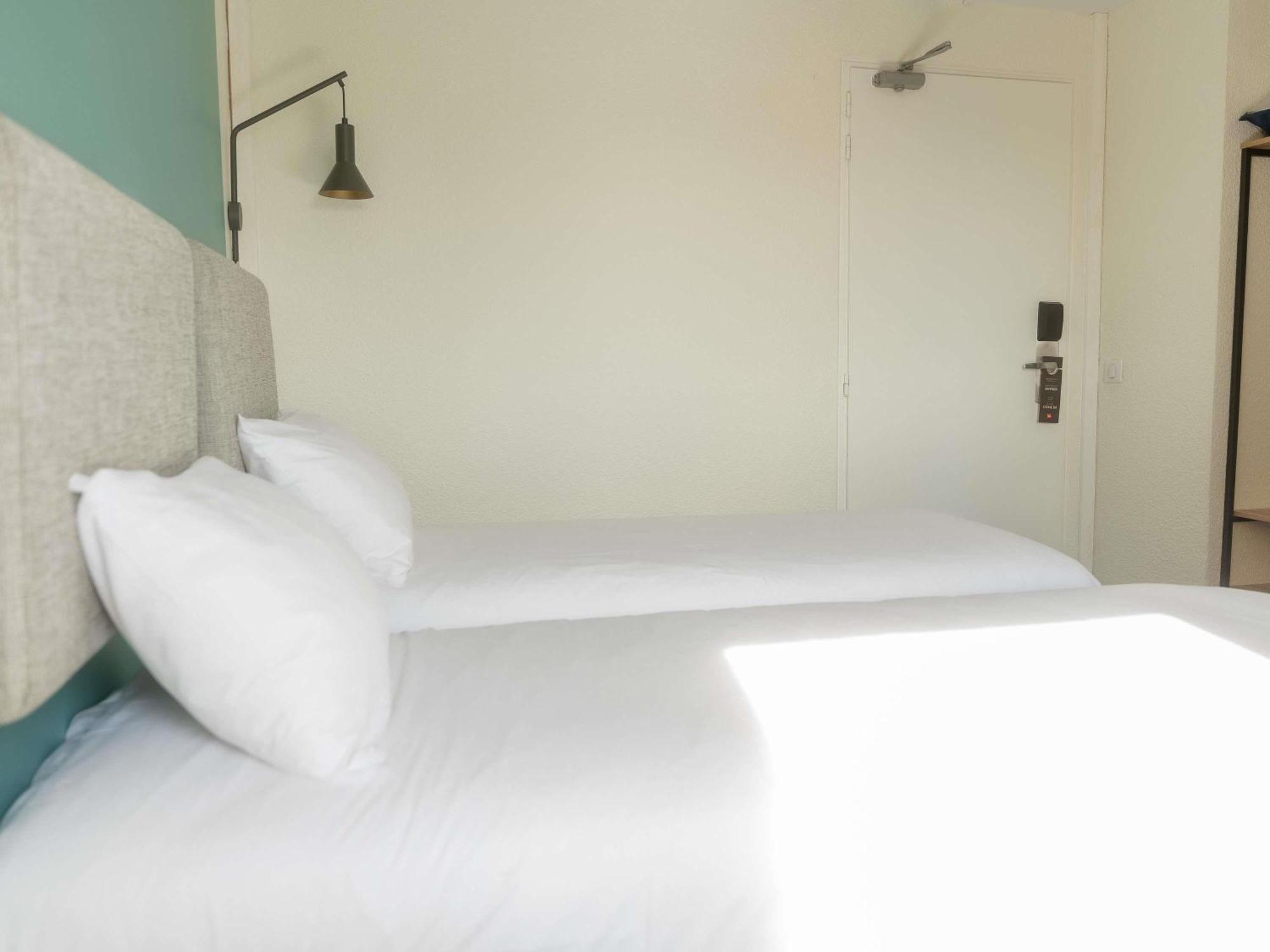Standard Room Two Single Beds