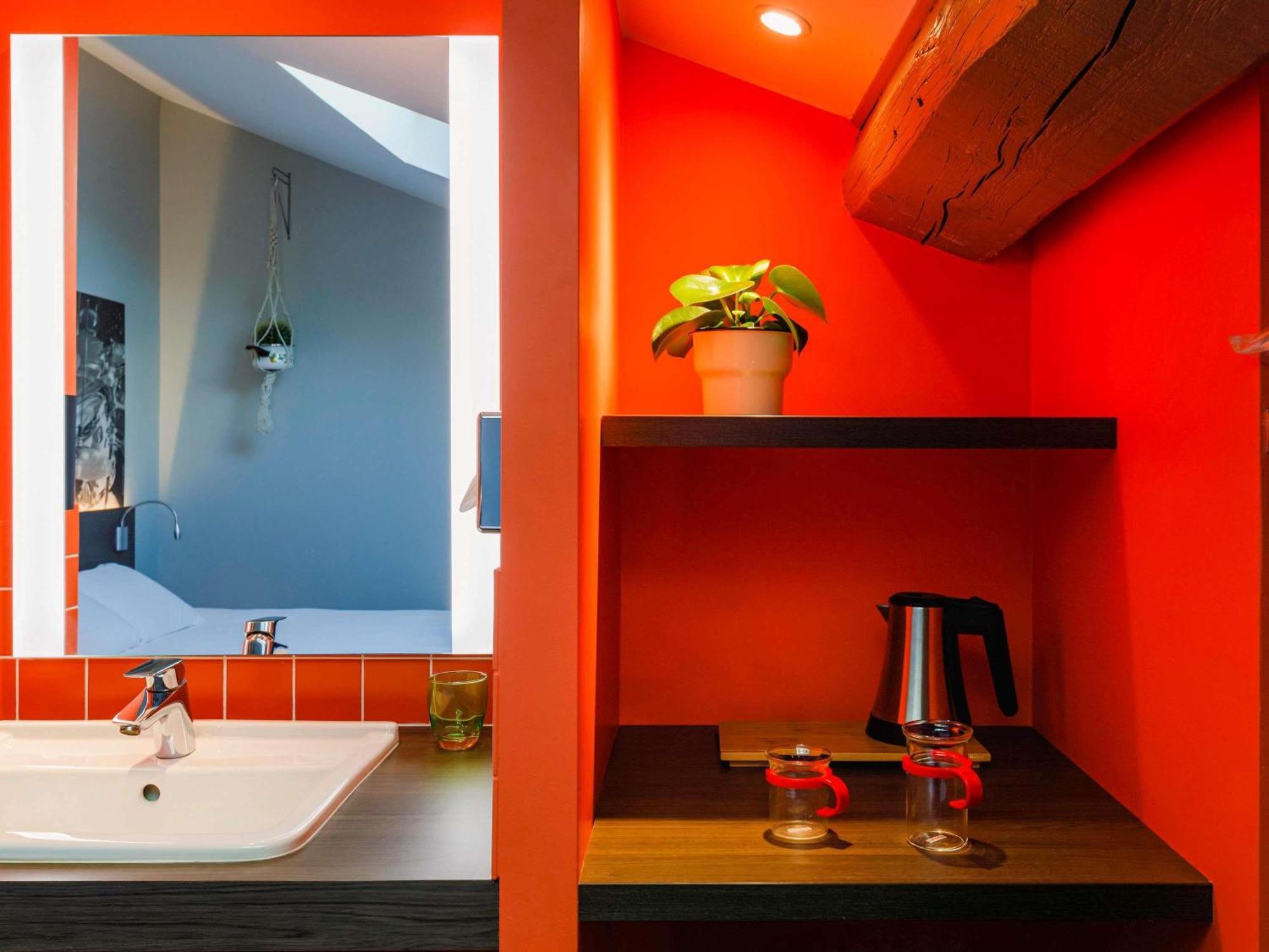 Double Room "Pop"