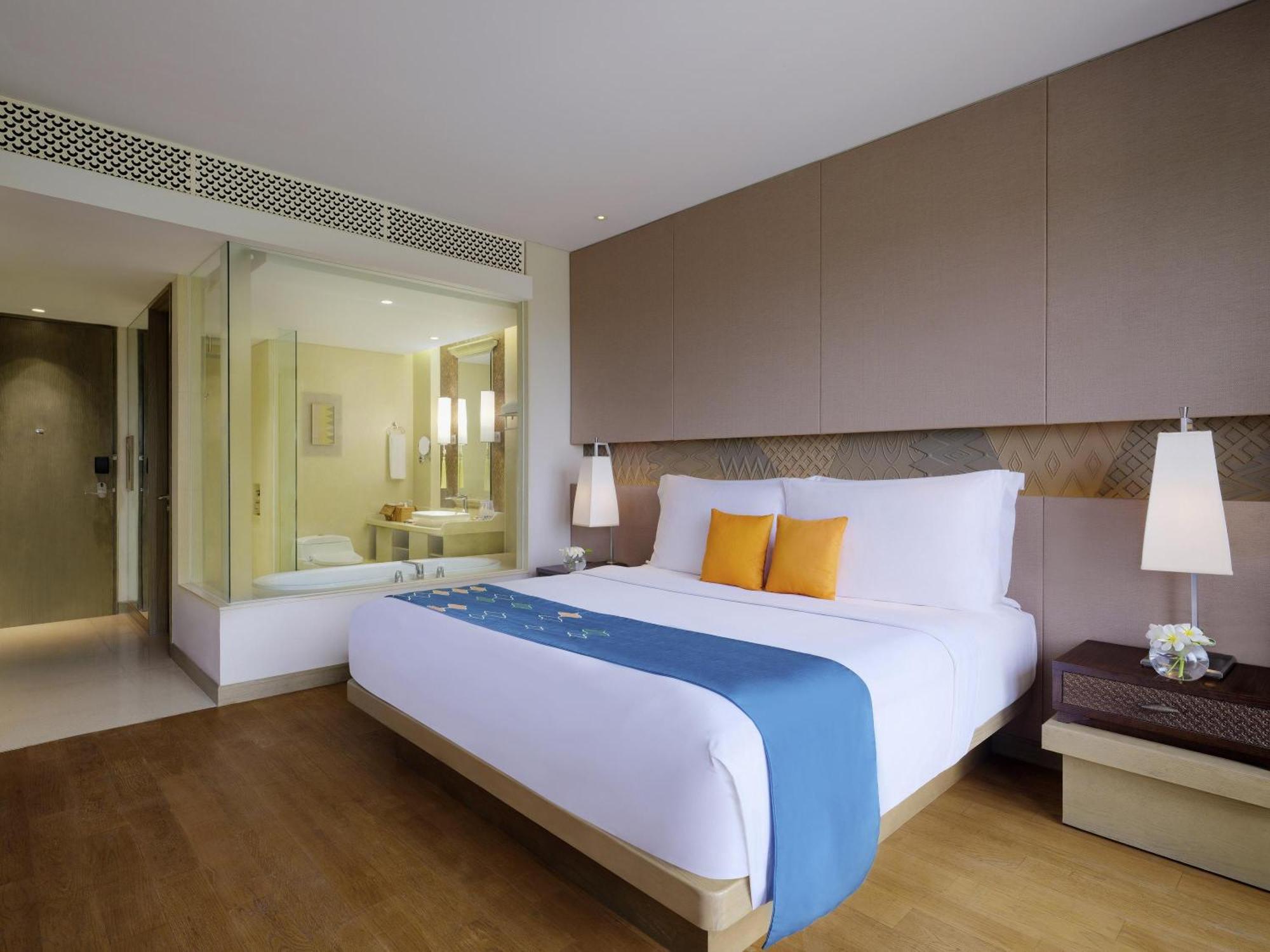 Classic King Room Pool View Daily Chocolate Hours Daily Resort Activities