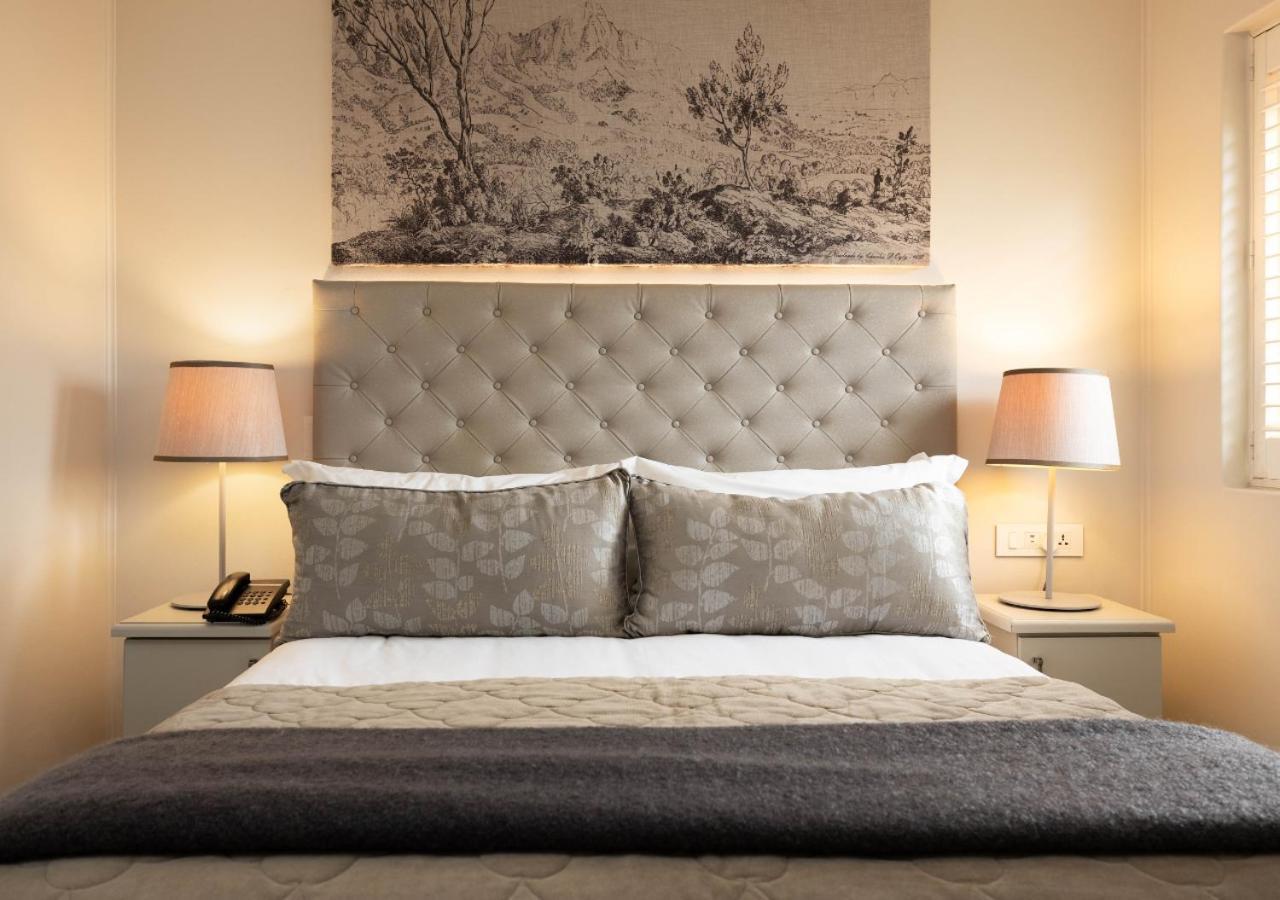 Petite room