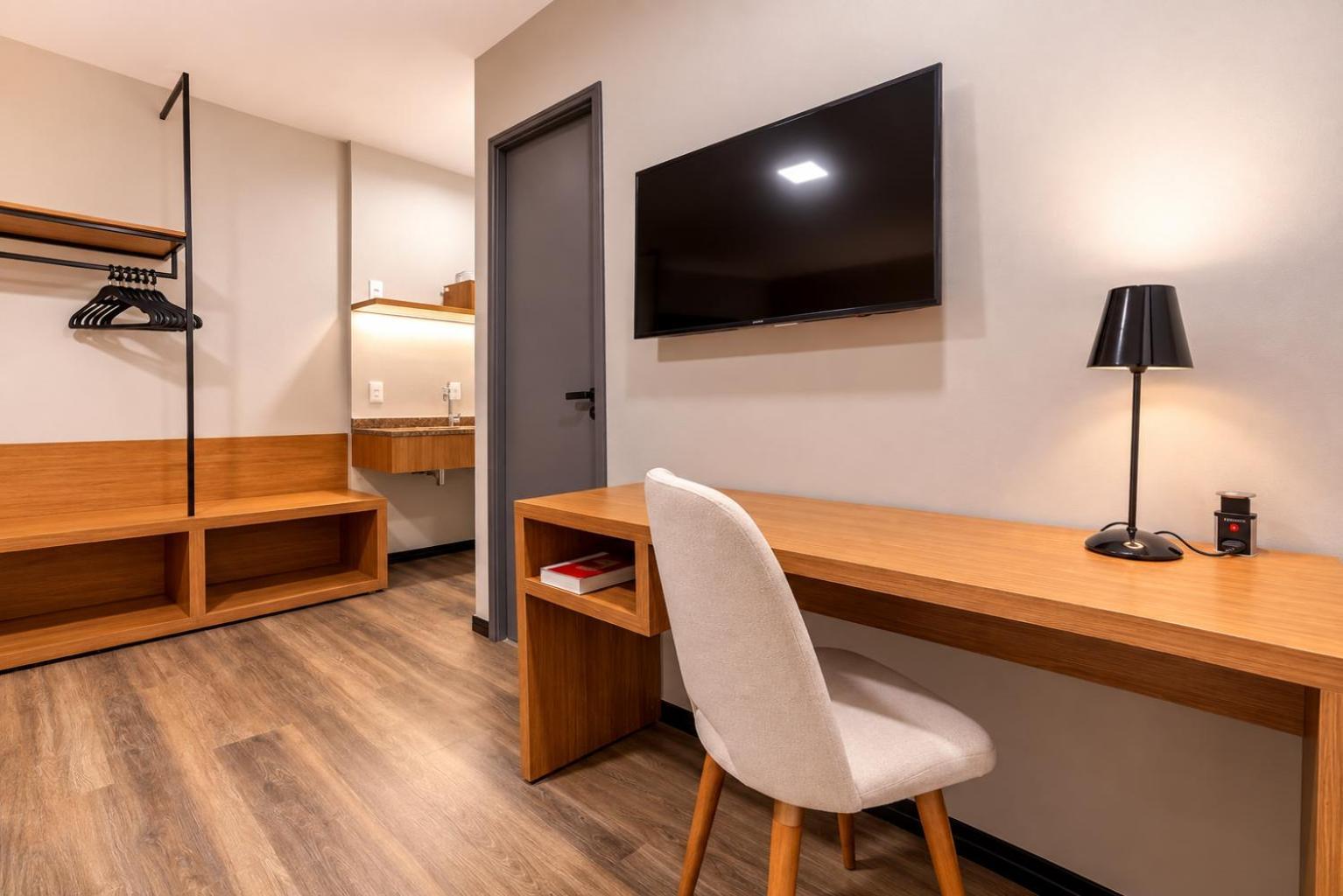 Luxo Casal 1 Cama Queen