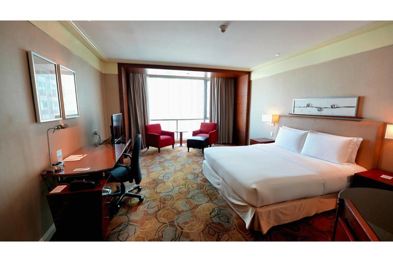 Superior King Room