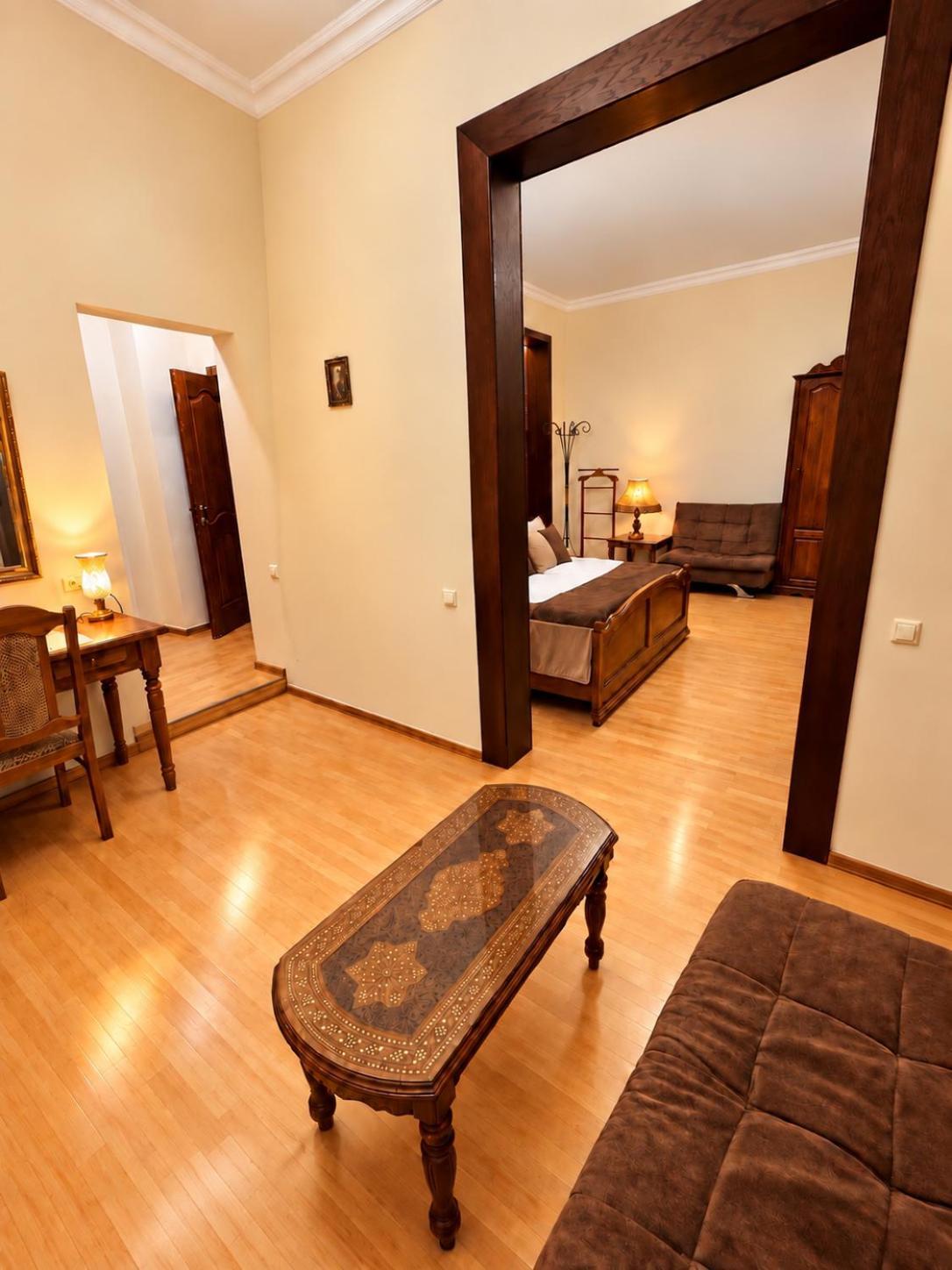 Suite Balcony