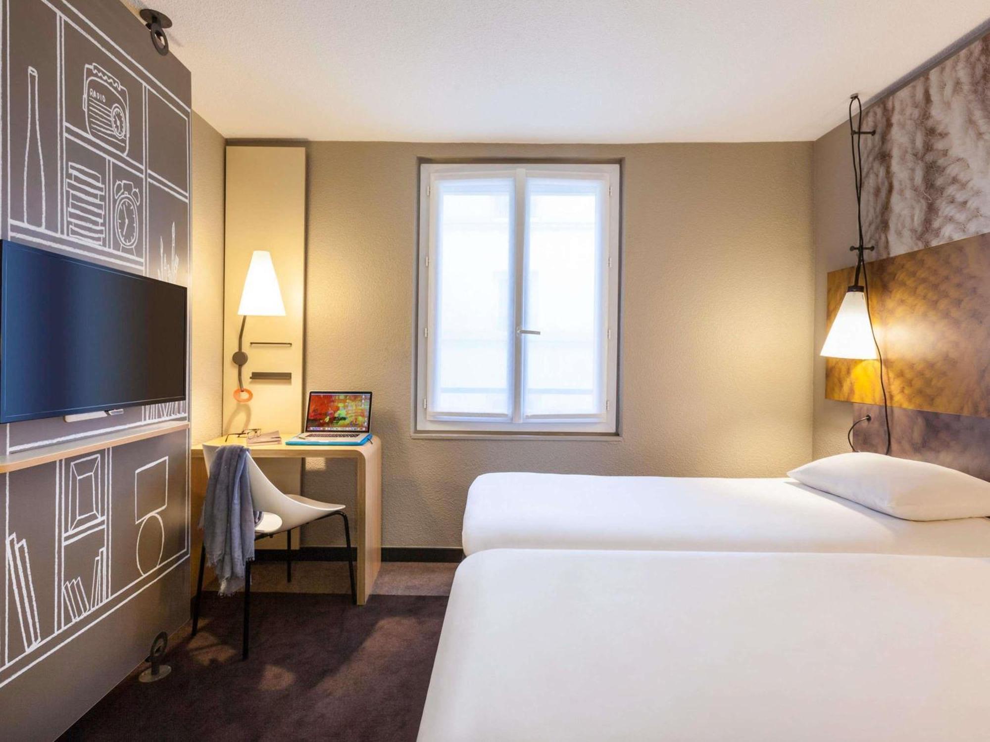 Standard Room Two Single Beds