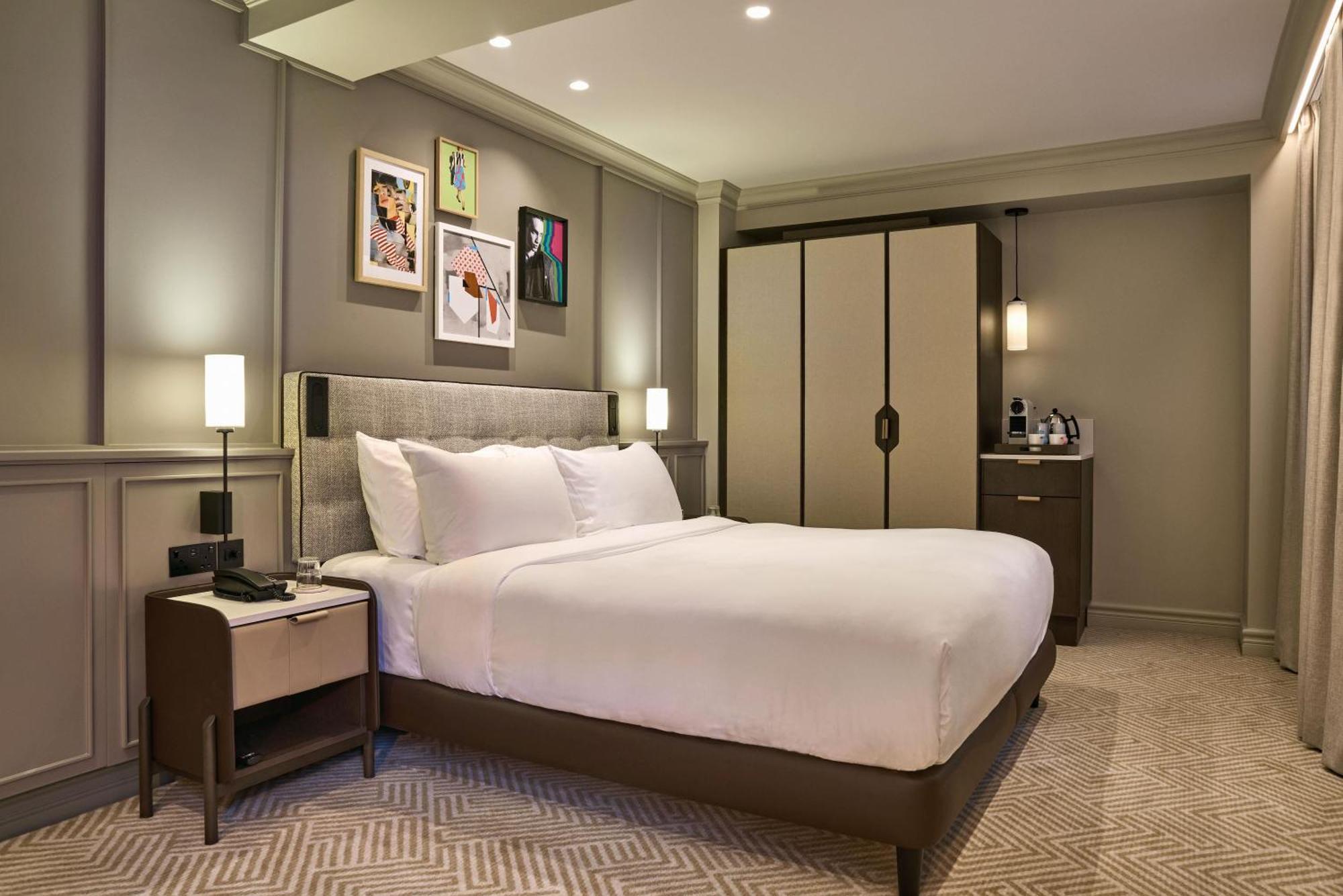 Premium Family Room