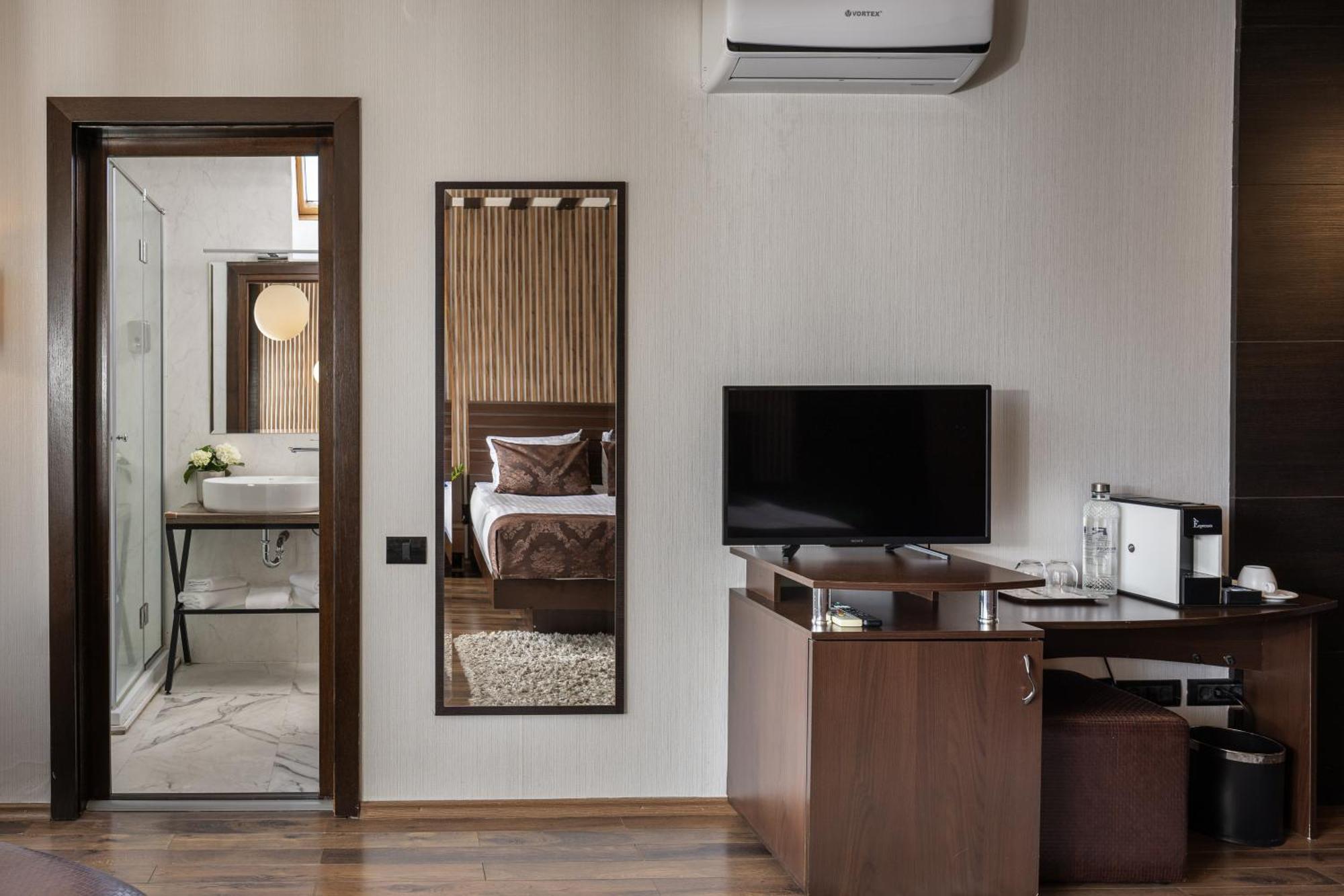 Superior Double Room Balcony