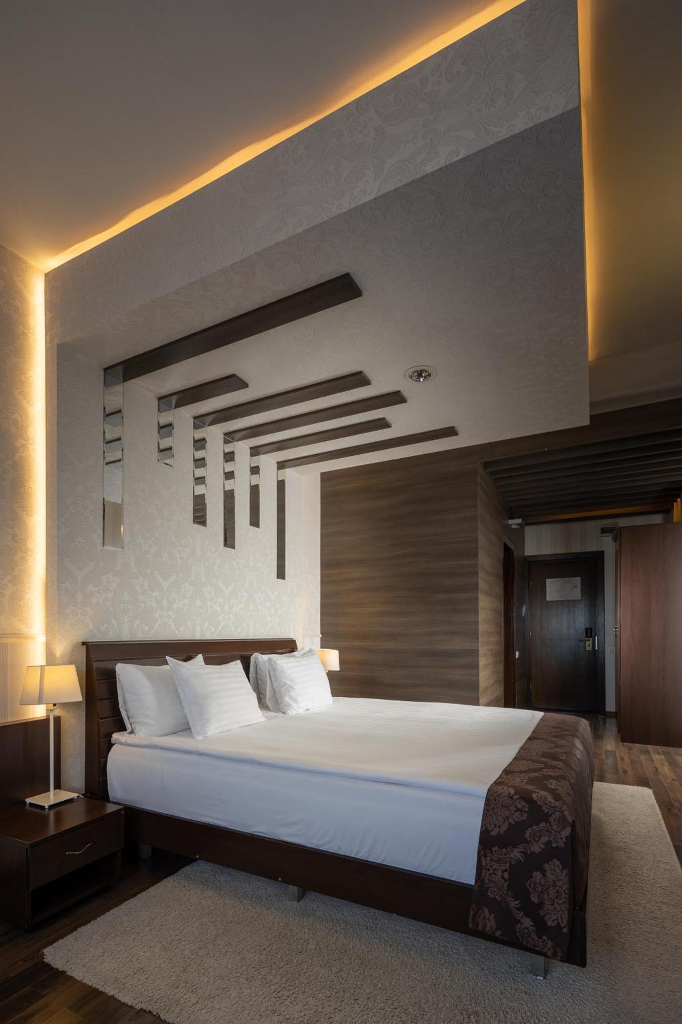 Double or Twin Room Balcony