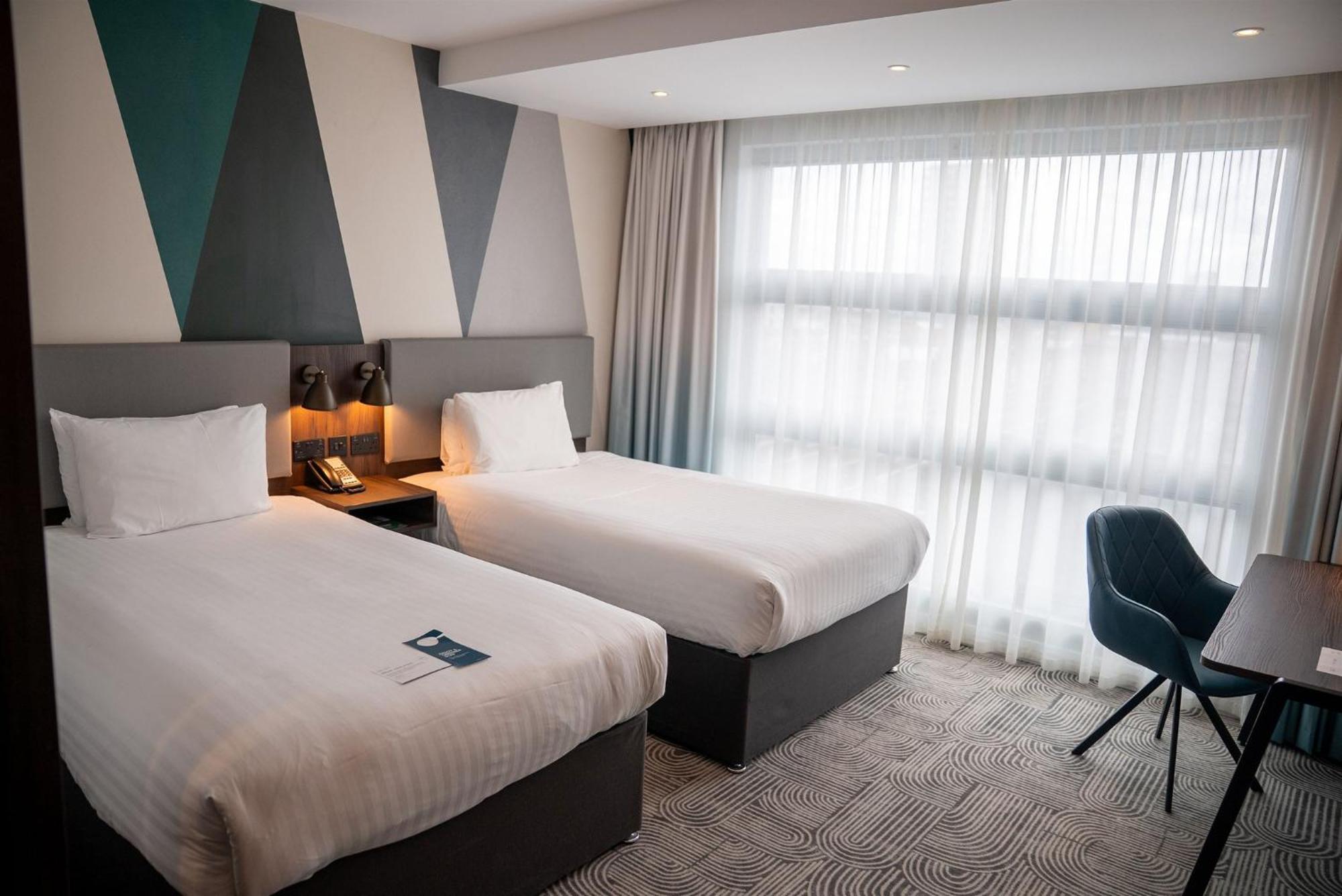 Standard Room Two Single Beds