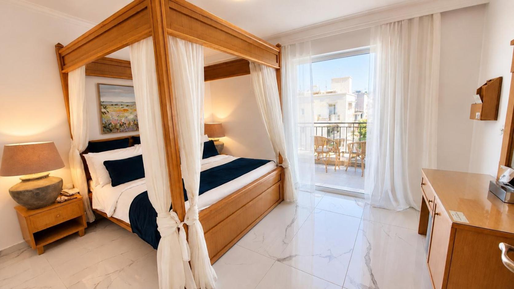 Superior Suite