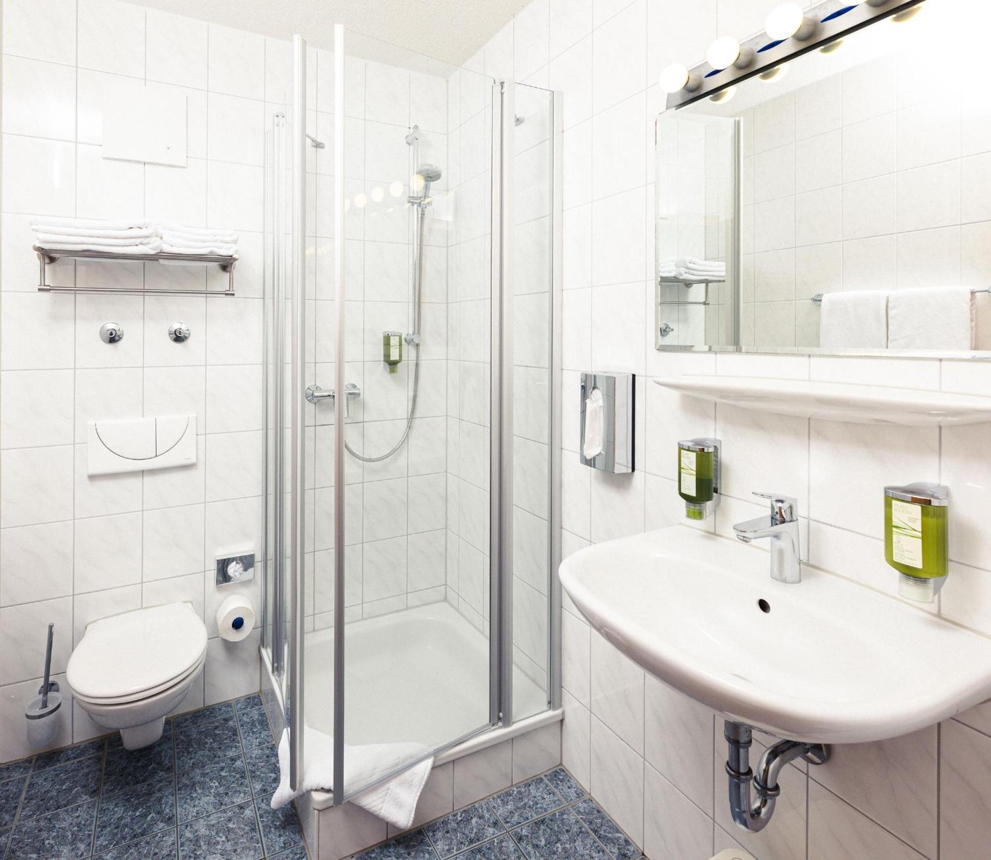 Double Room House A & B
