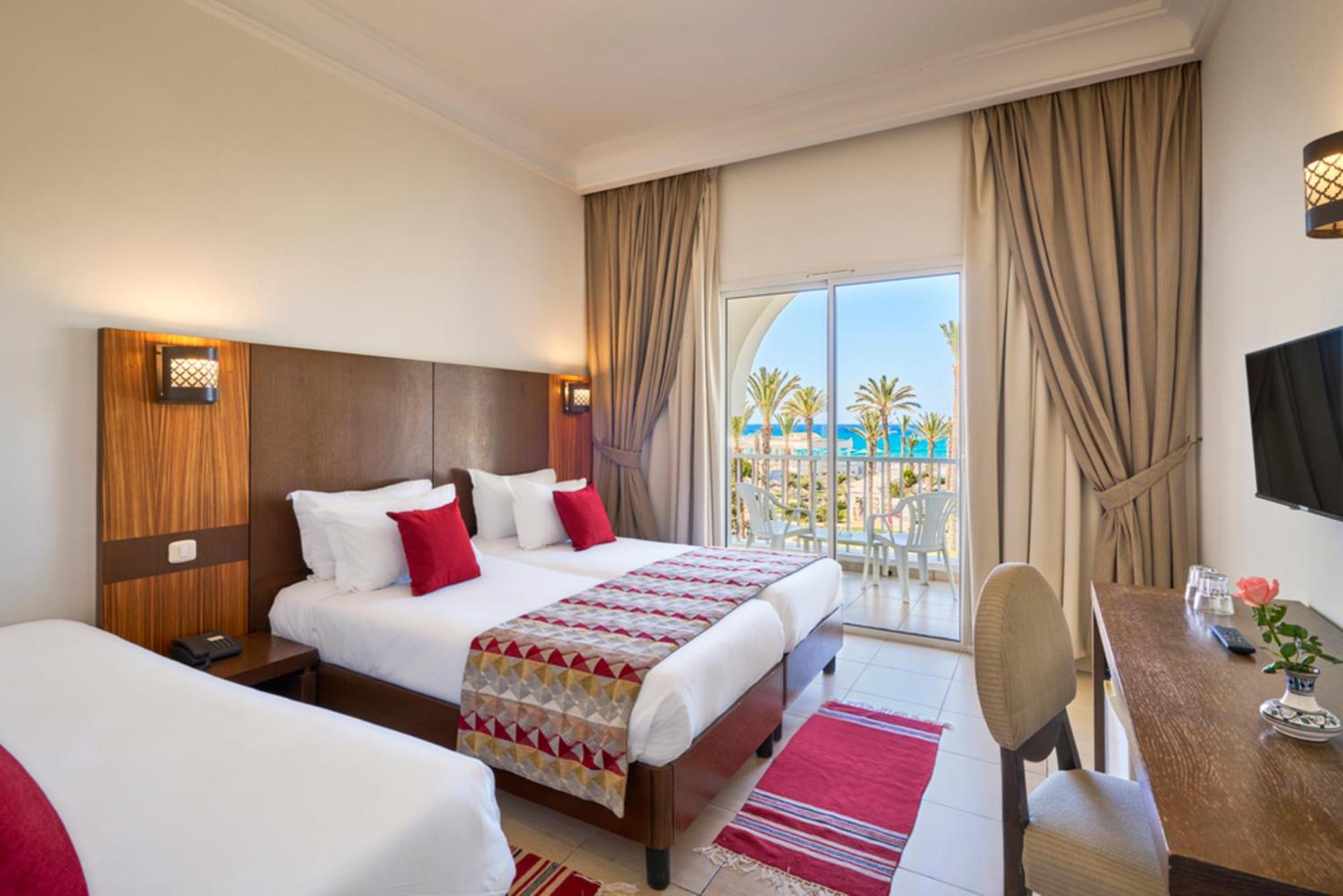 Triple Room Sea View