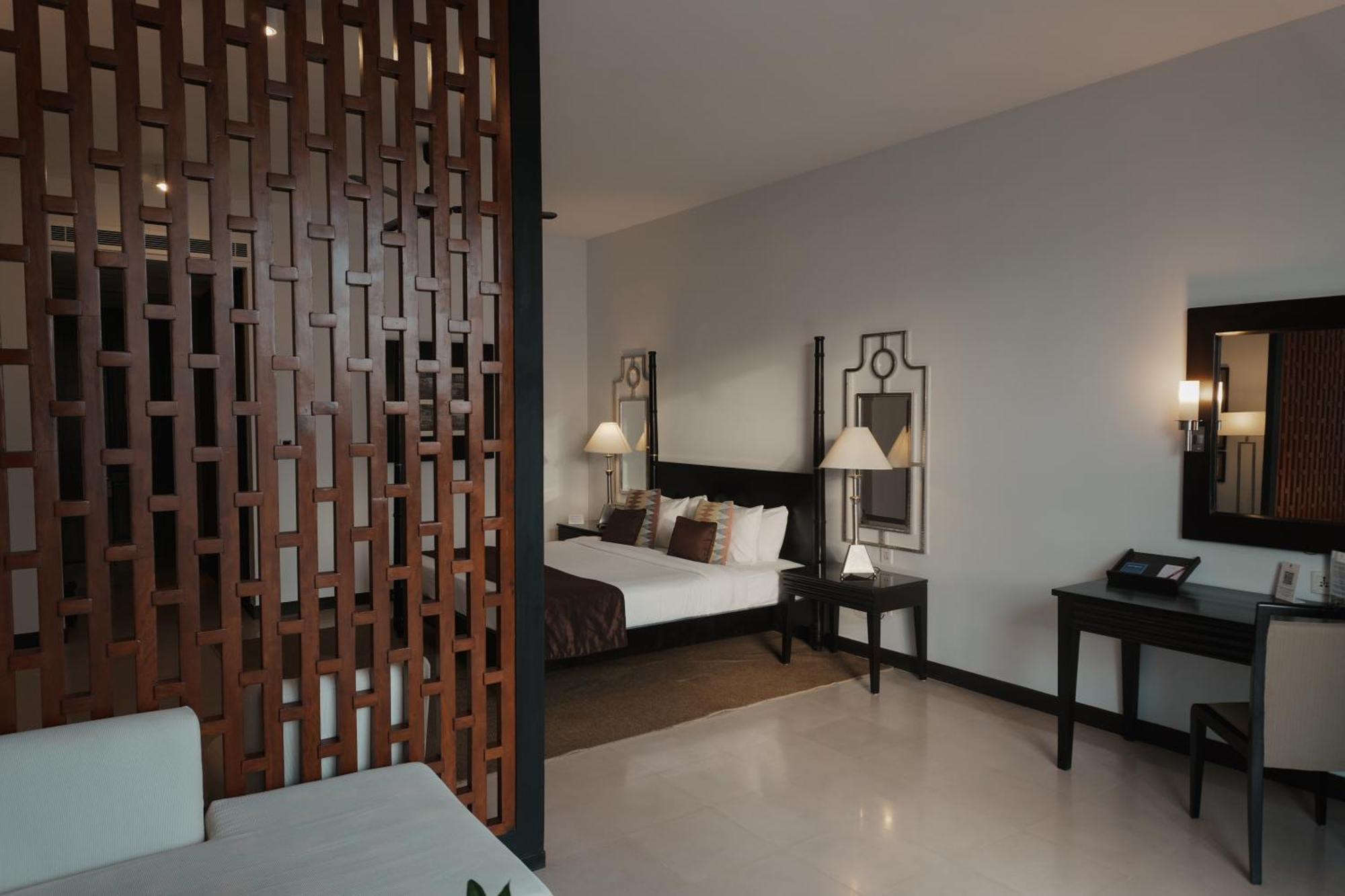 Club Suite Sea View – on Food Beverages