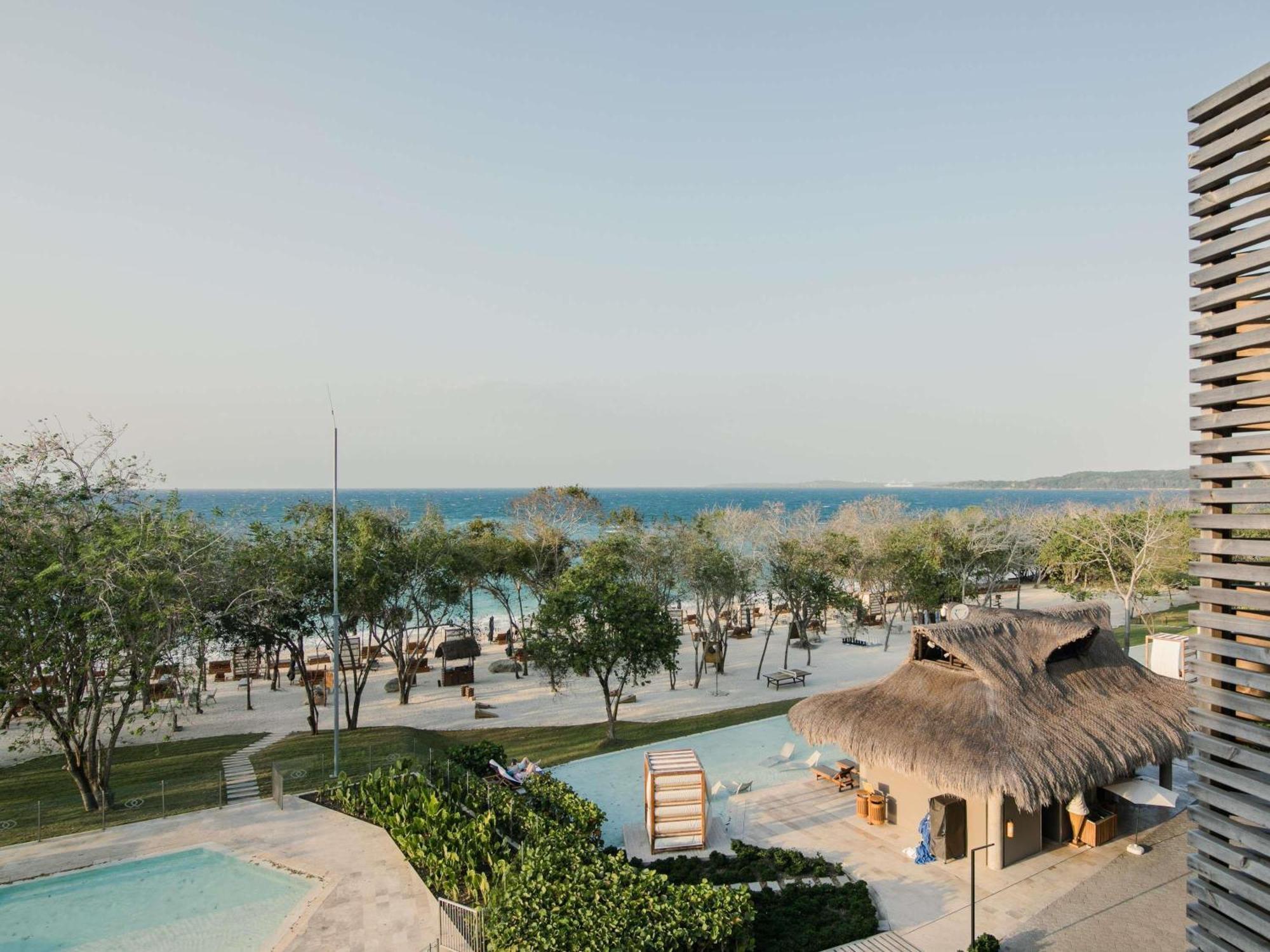 Signature King Room Beach Front