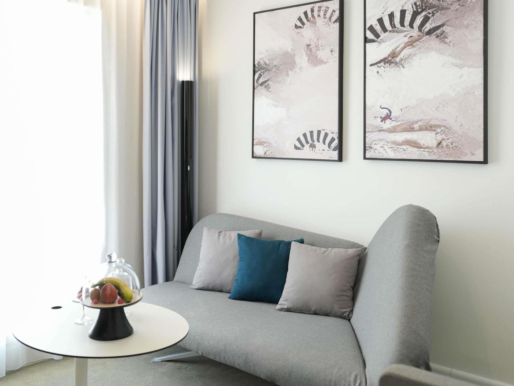 Superior Double Room Sofa