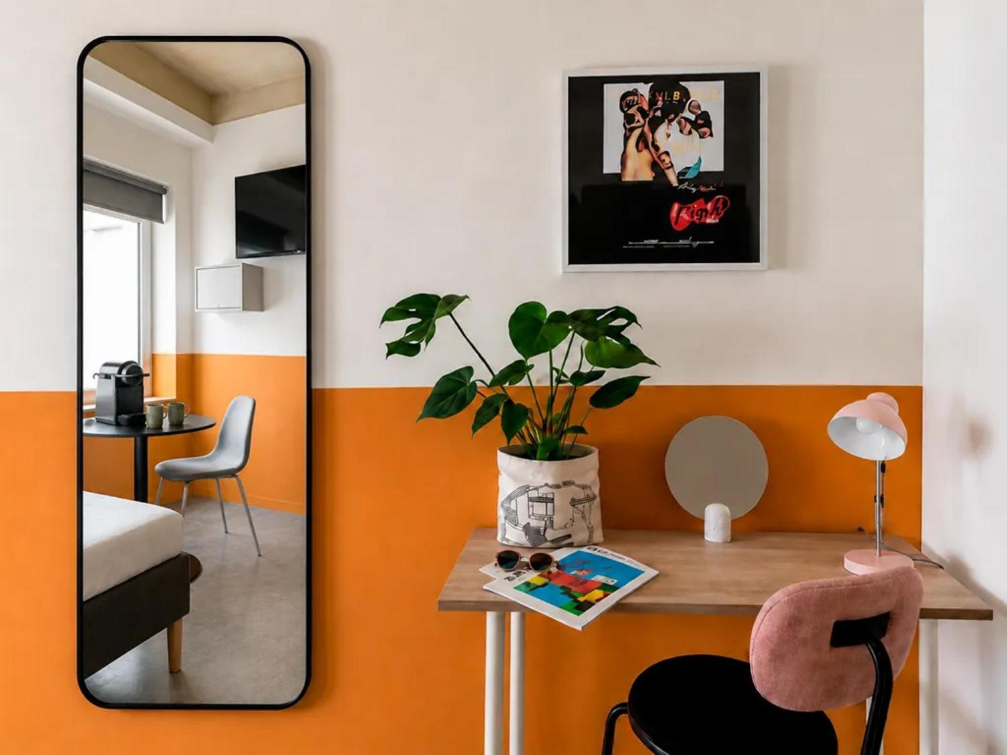 Queen Room