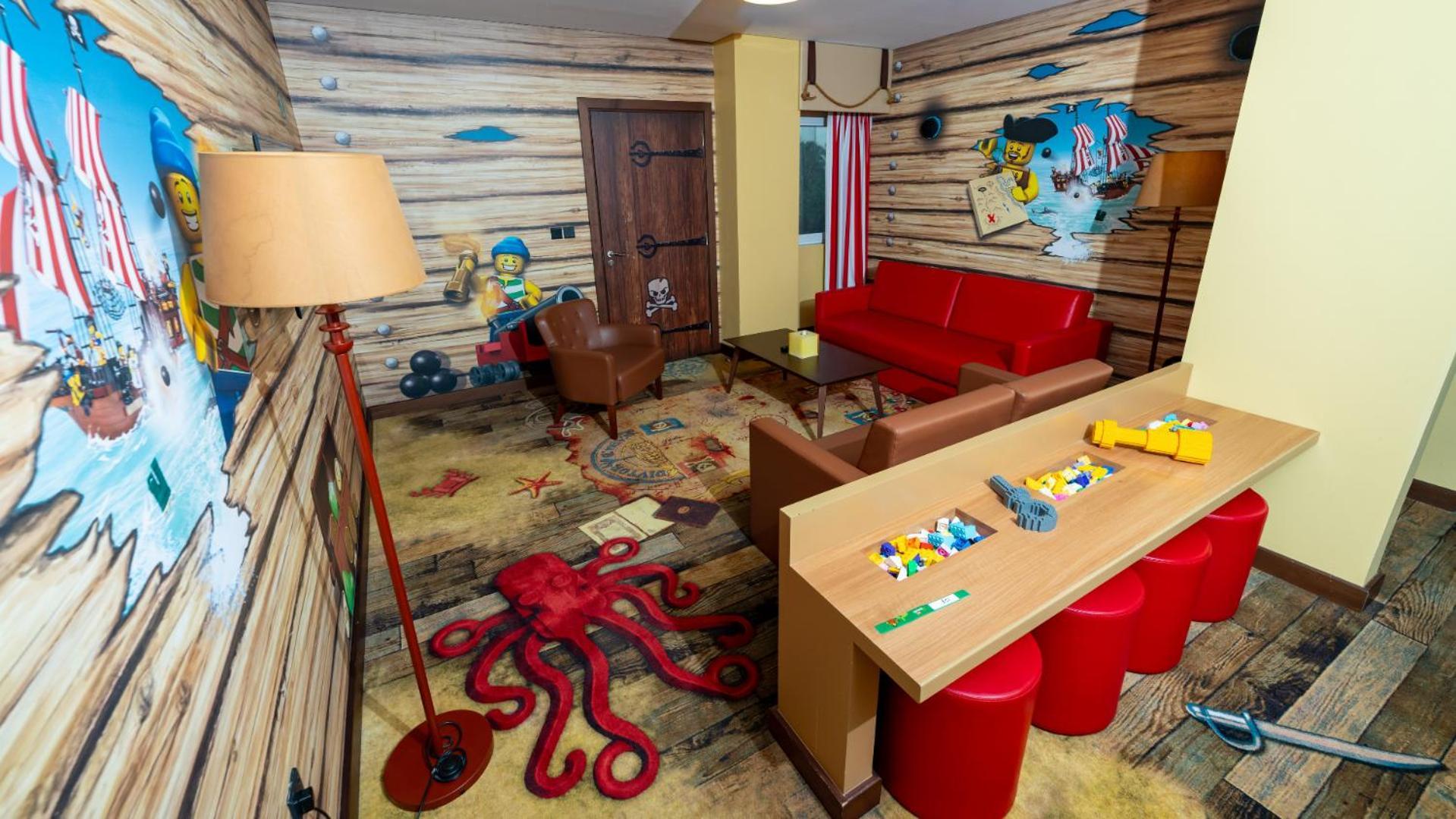 PIRATE Fully Themed Family Suite Complimentary Park Access Creative Workshops Room Treasure Hunt Kids Activities