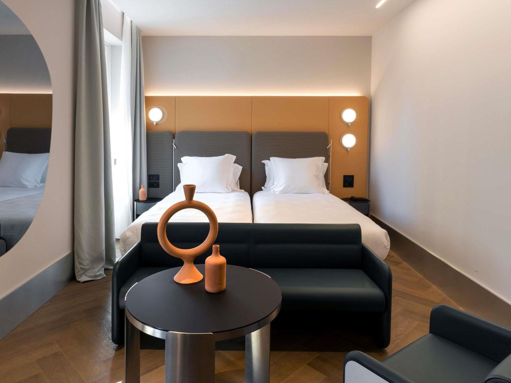 Chambre Lit Queen-Size de Luxe - Vue sur Baie