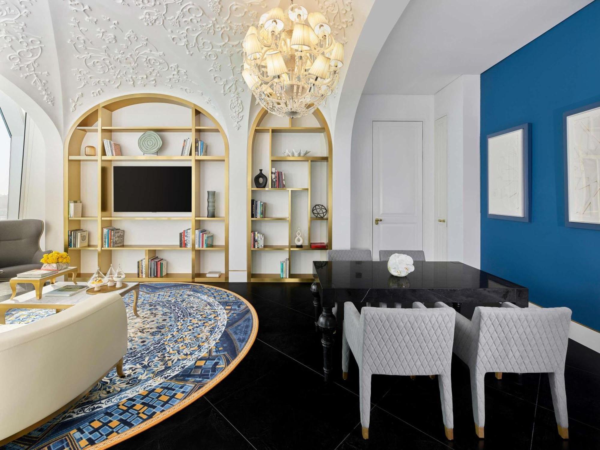 Gulf Suite