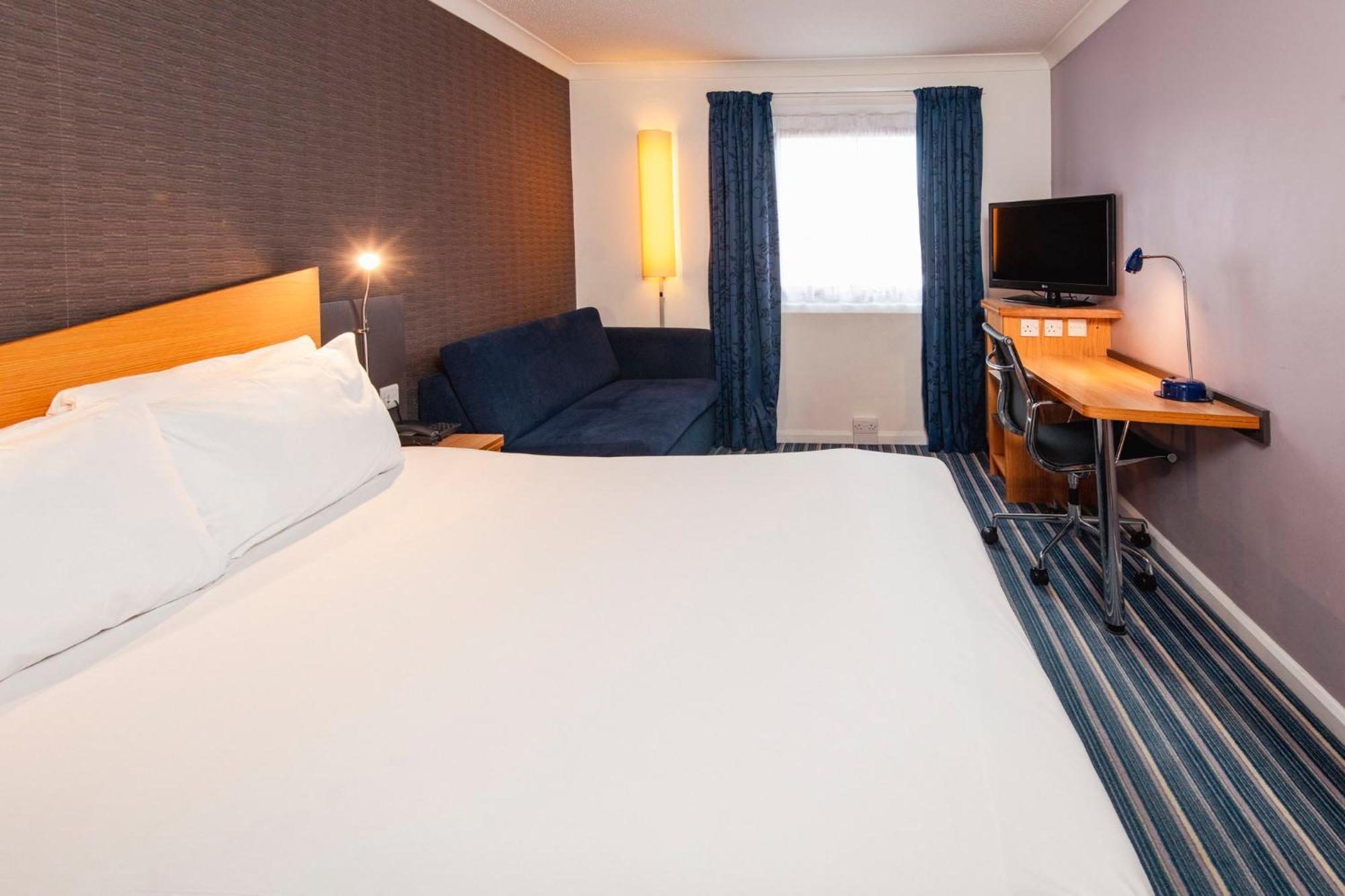 Standard Double Room Sofa Bed Hot