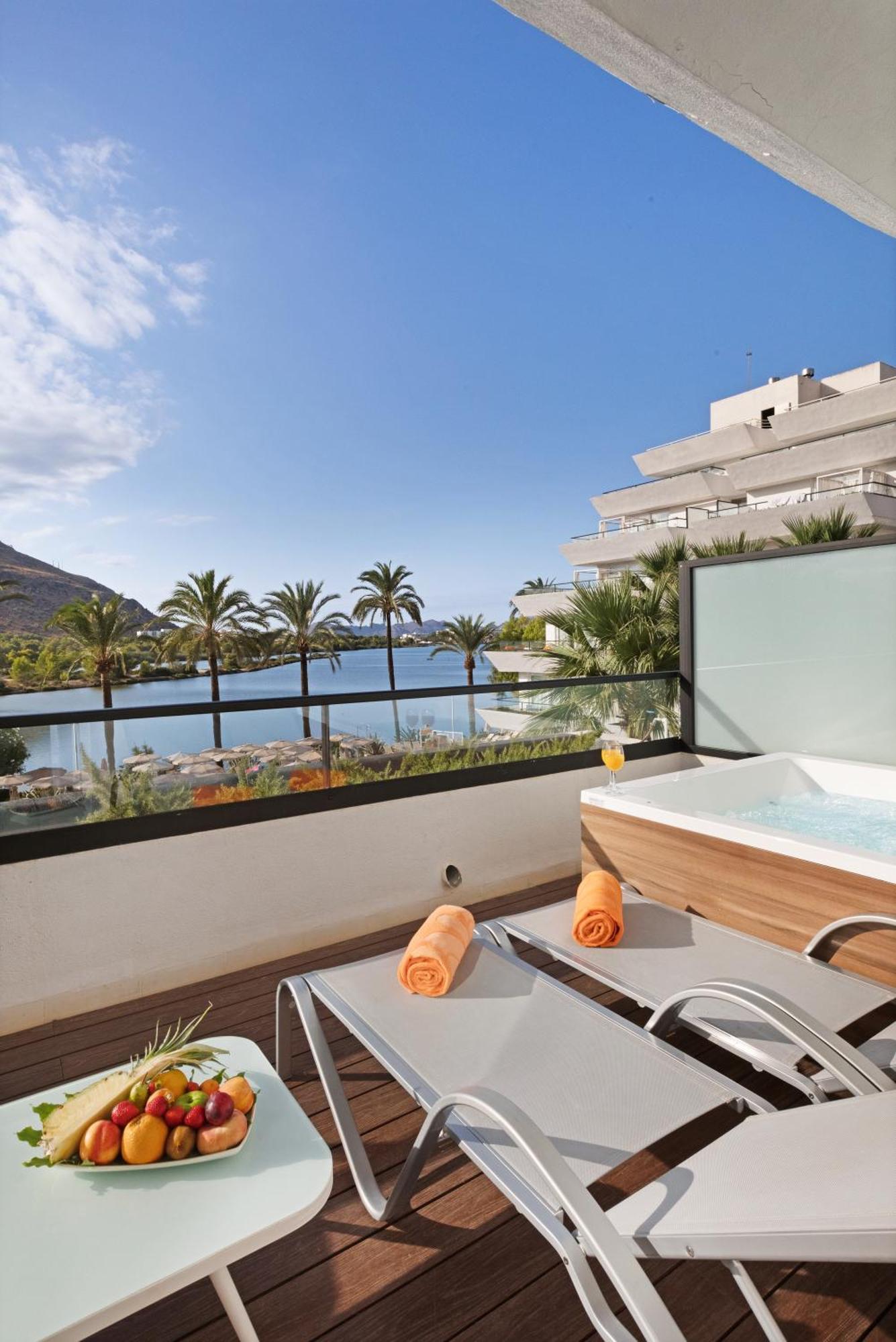 Double Room Royal Terrace Selection Club