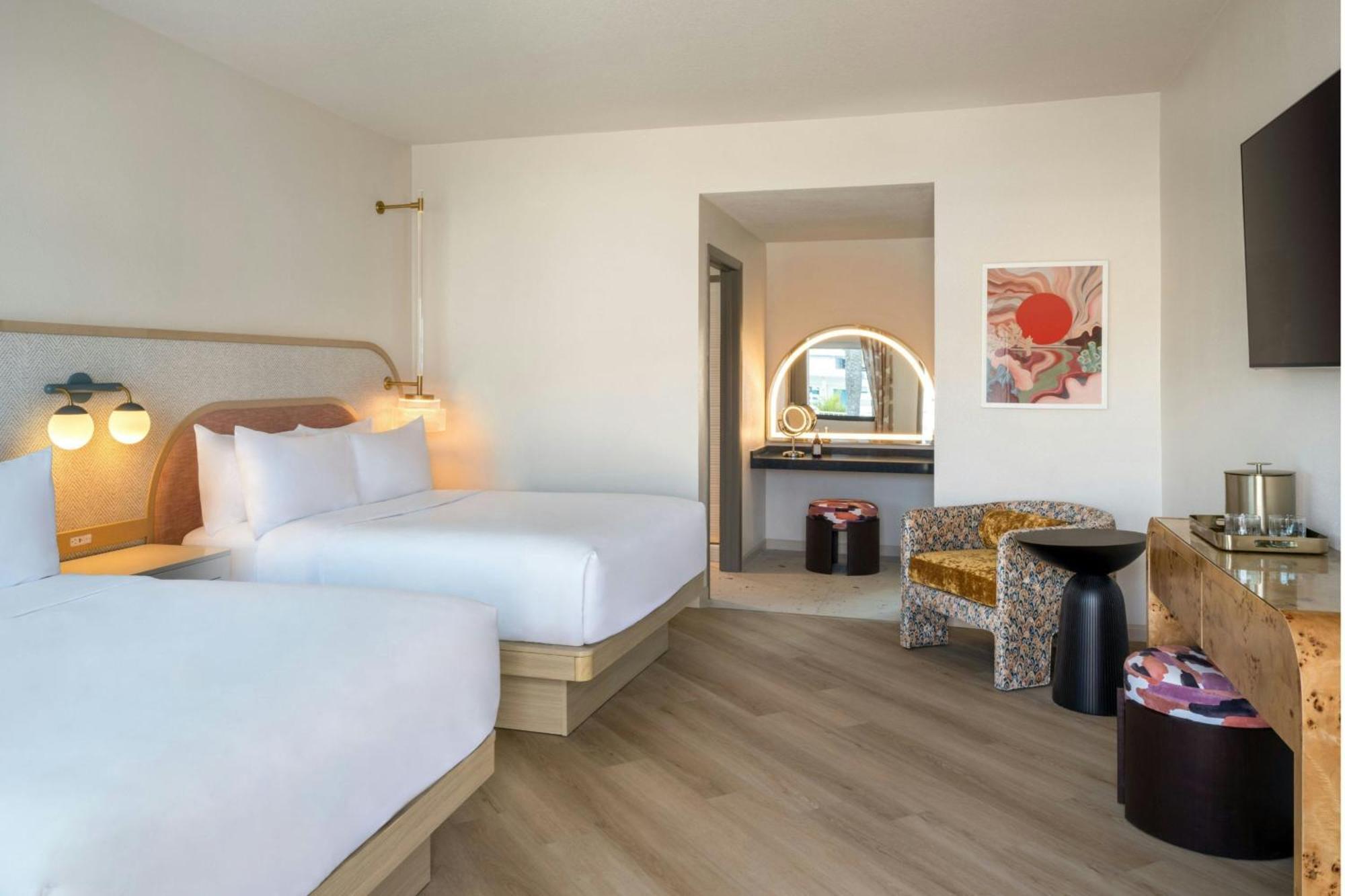 Deluxe Queen Room Two Queen Beds