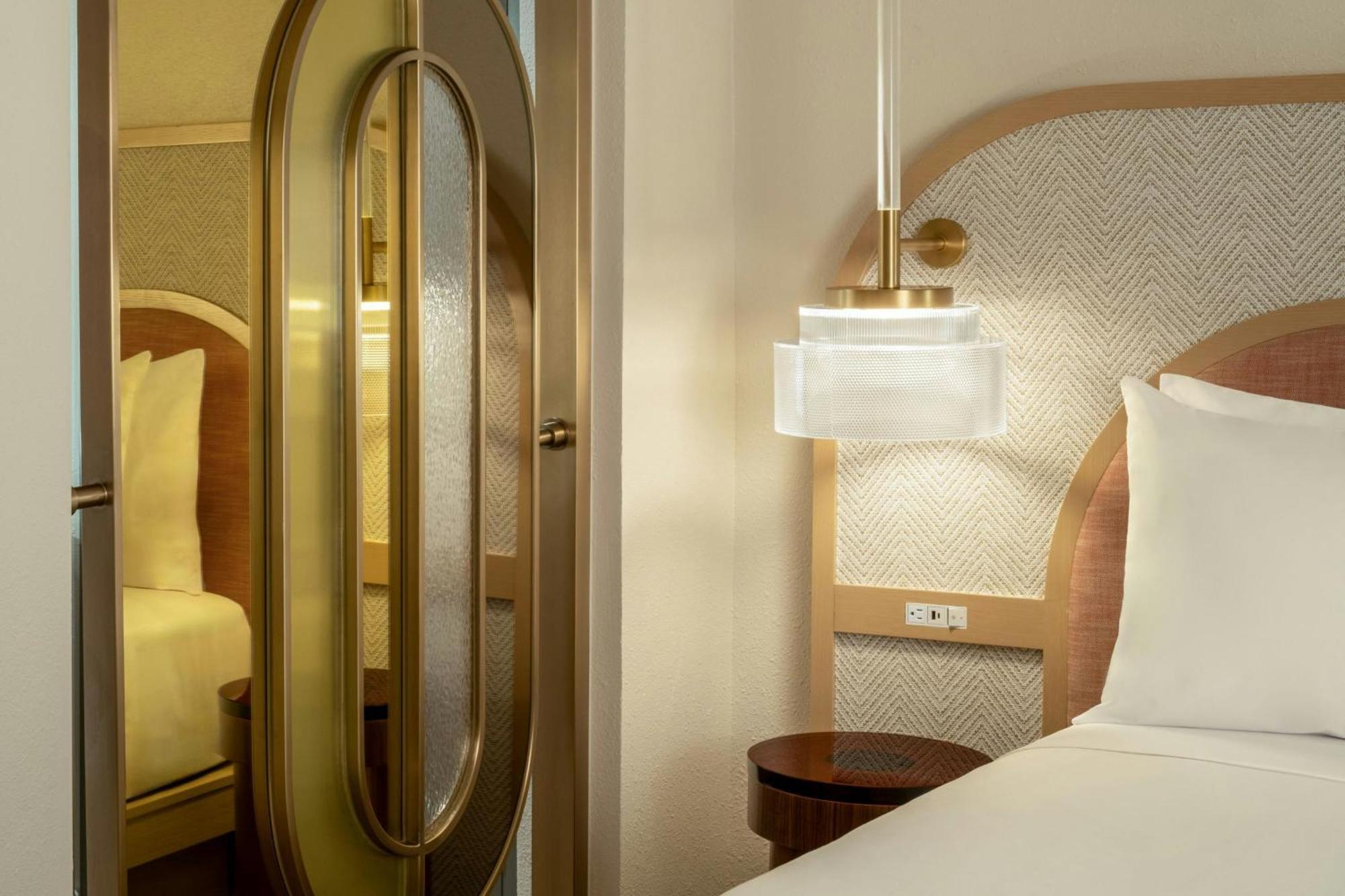 Deluxe Queen Room Two Queen Beds