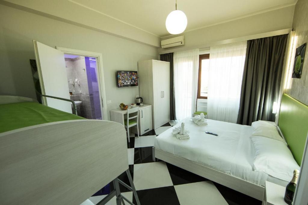 Comfort Triple Room