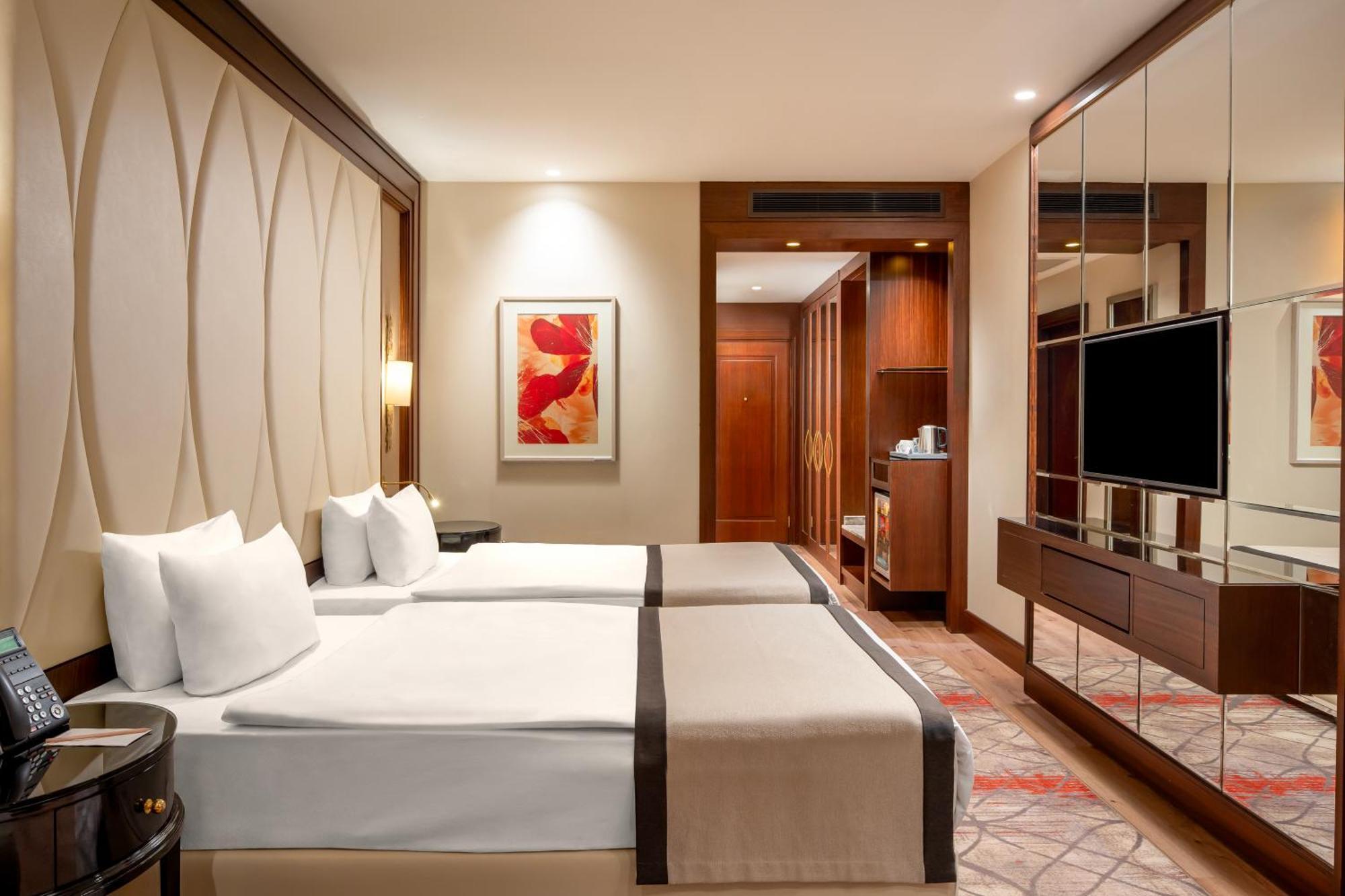 Superior Room 2 Single Beds