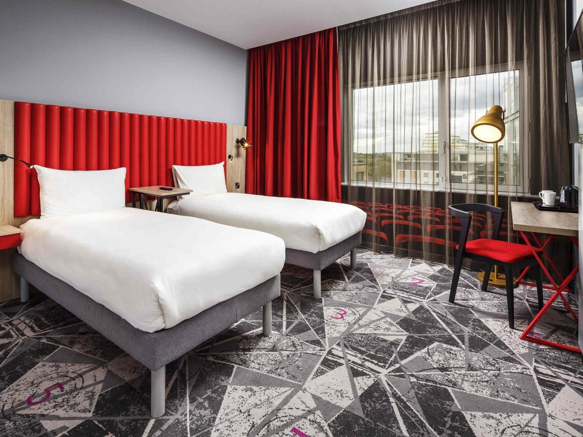 Standard Twin Room