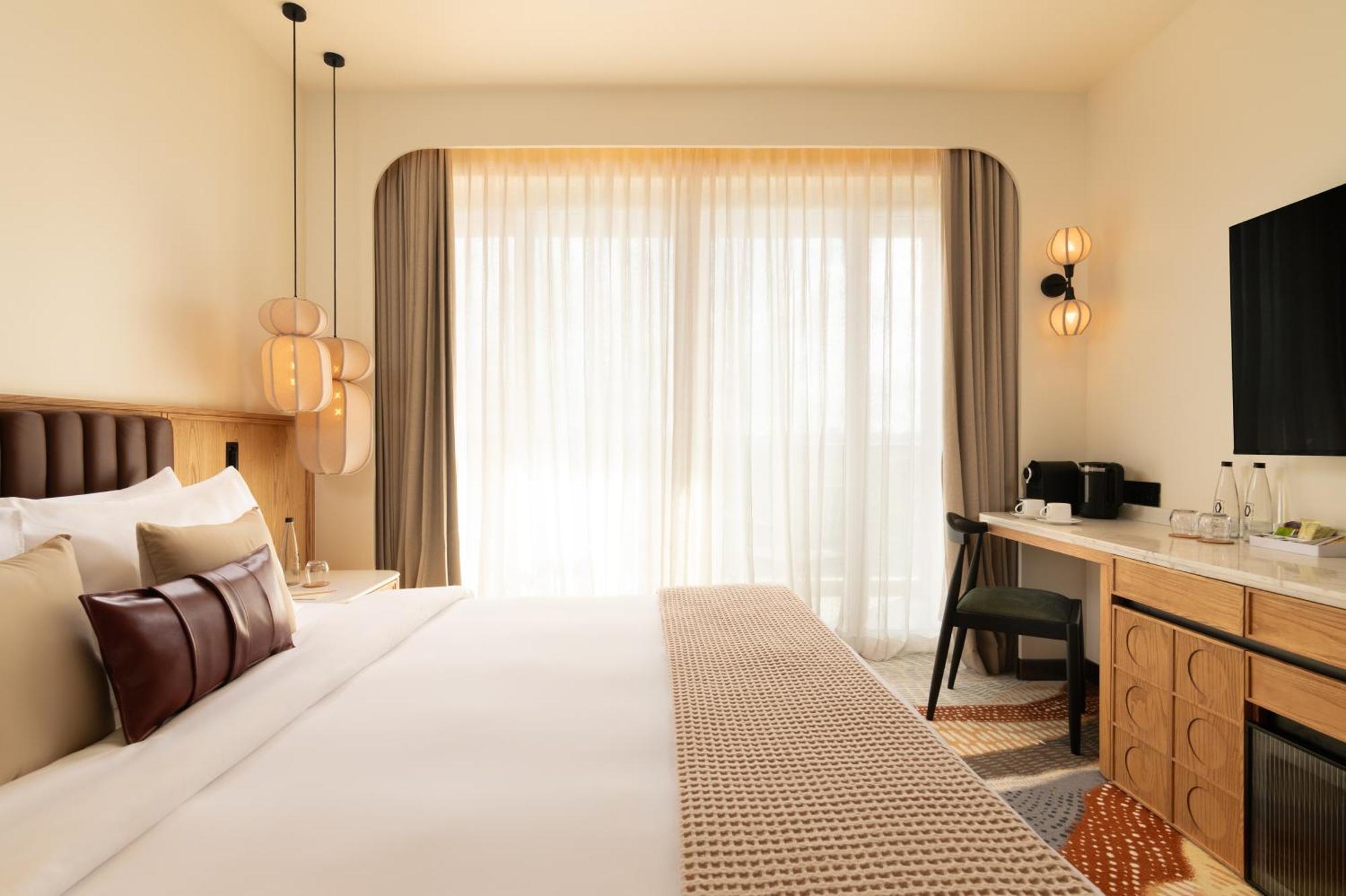 Mangrove Room