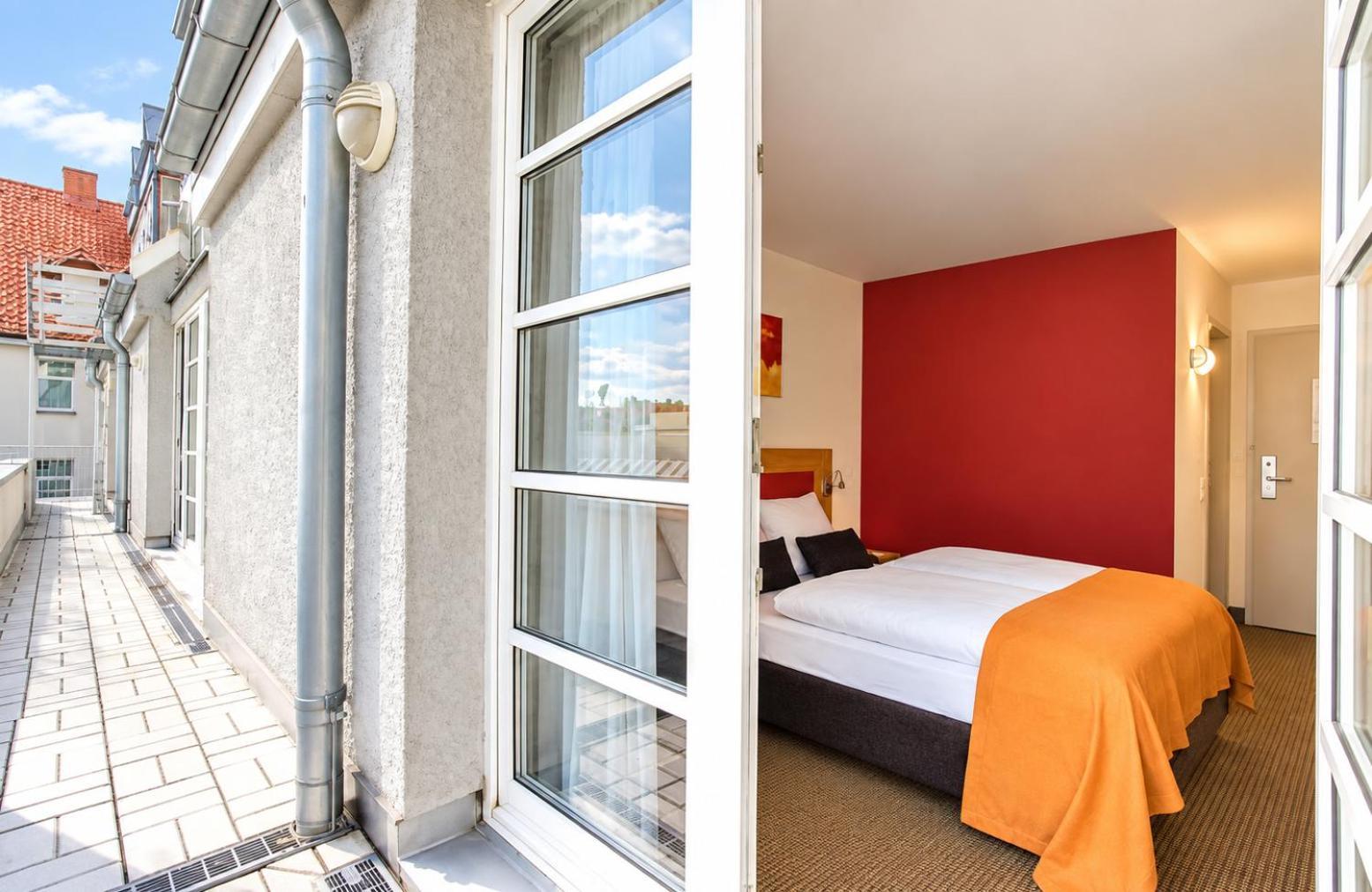 Comfort Room One Double Bed